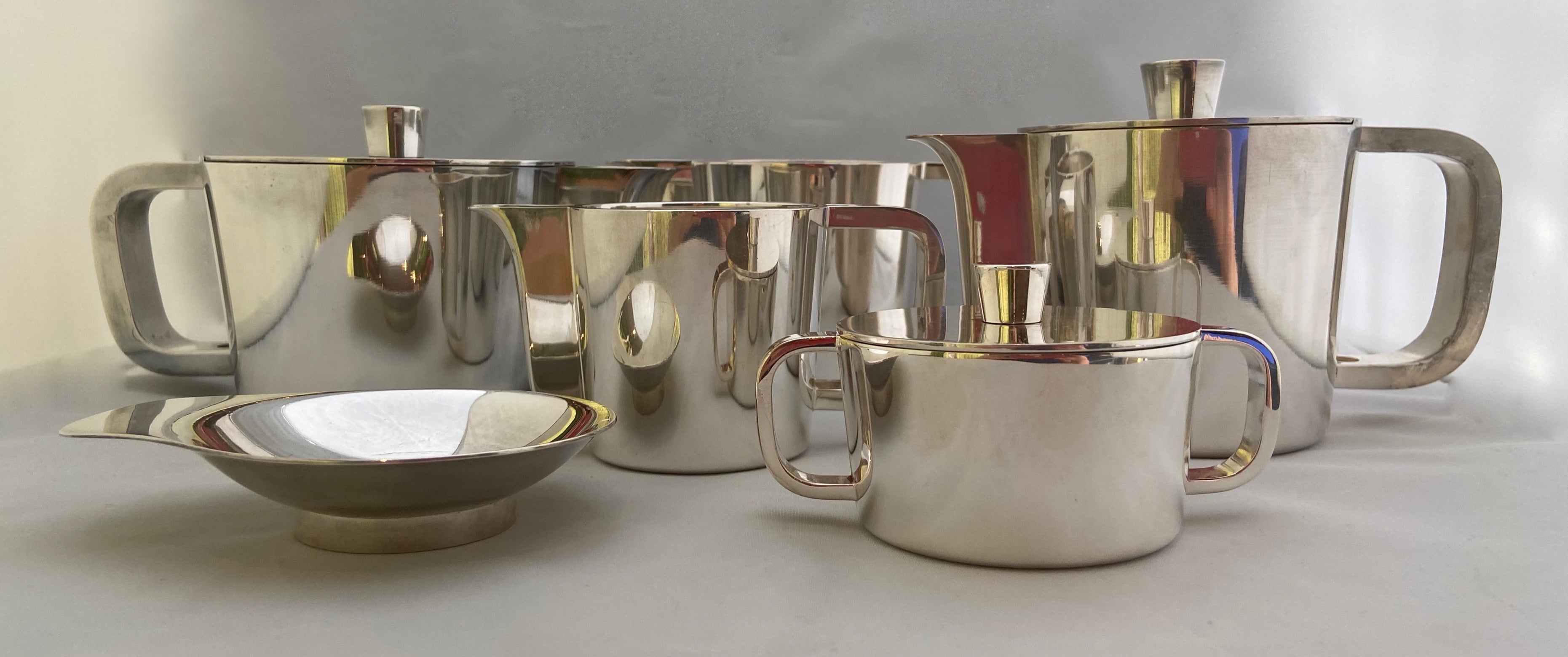 Extensive Silver Plated Gio Ponti Coffee and Tea Set on a Tray, Arthur Krupp 1