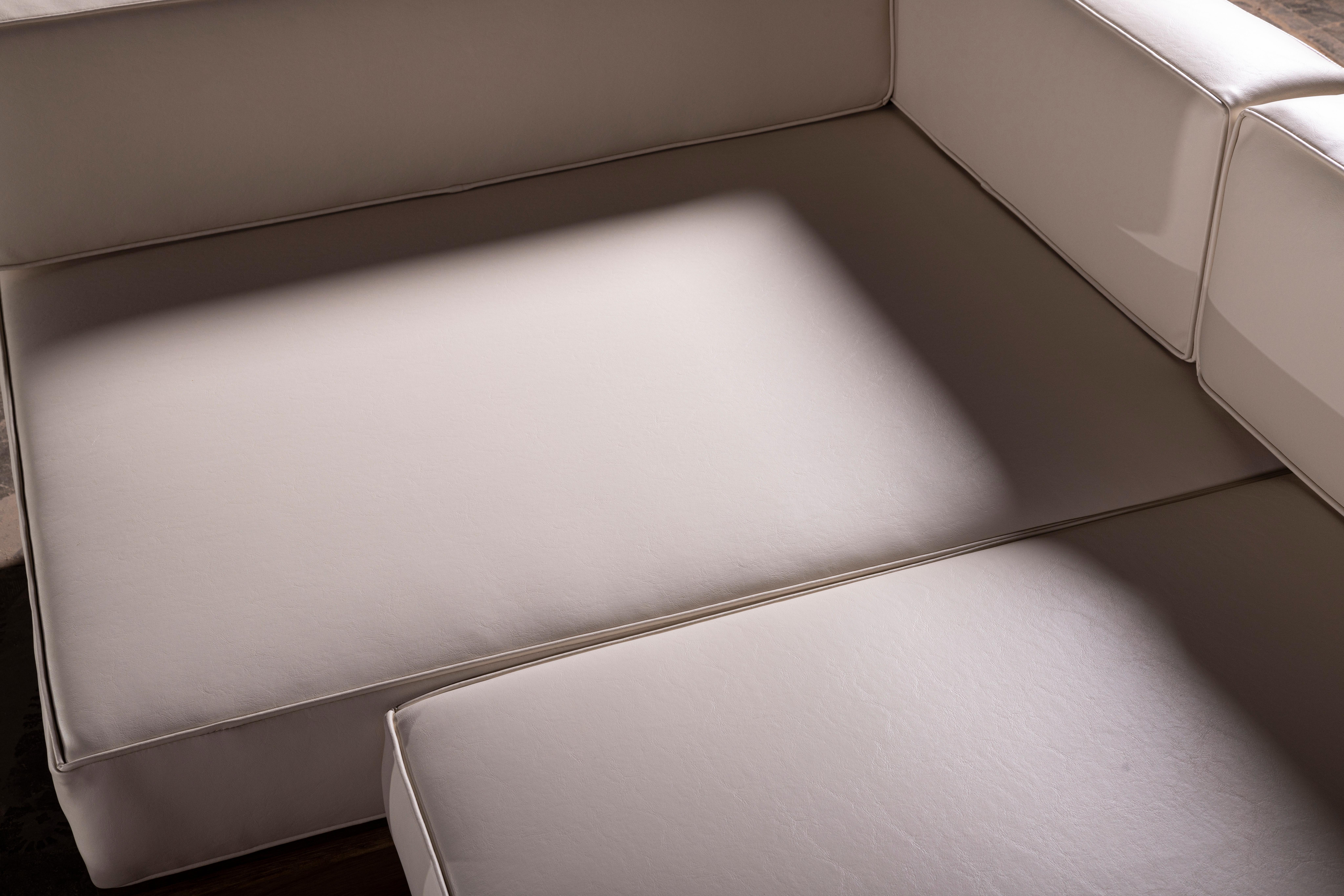 Exterior U-Shaped Sofa in Parota Wood & Synthetic Leather by No Age Studio in vendita 3