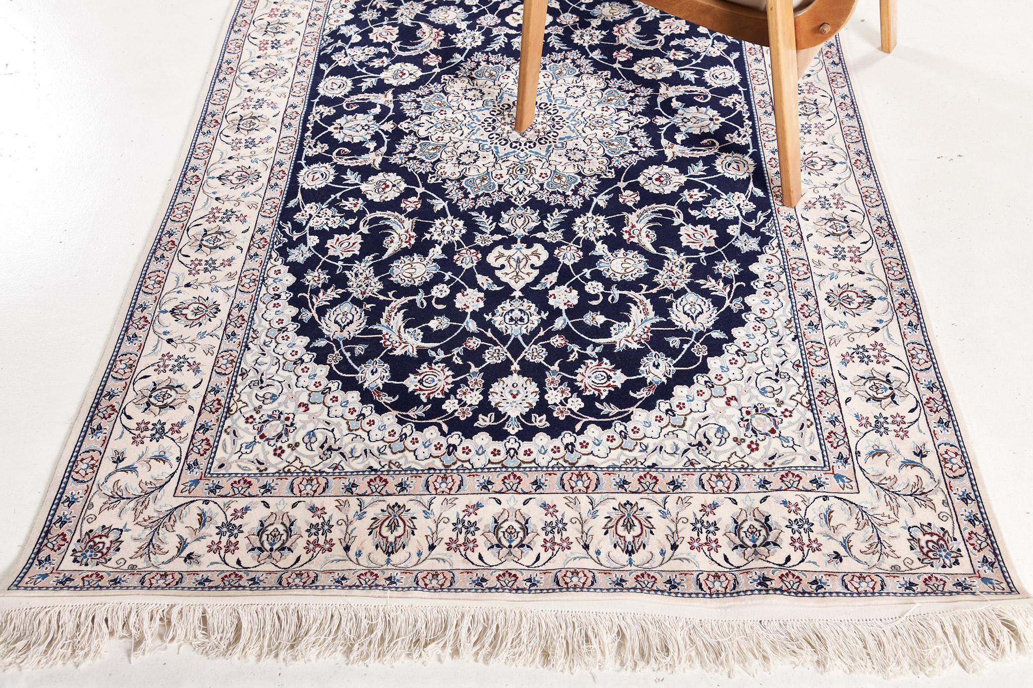 Contemporary Extra Fine Persian Nain 6 Ply 53079 For Sale