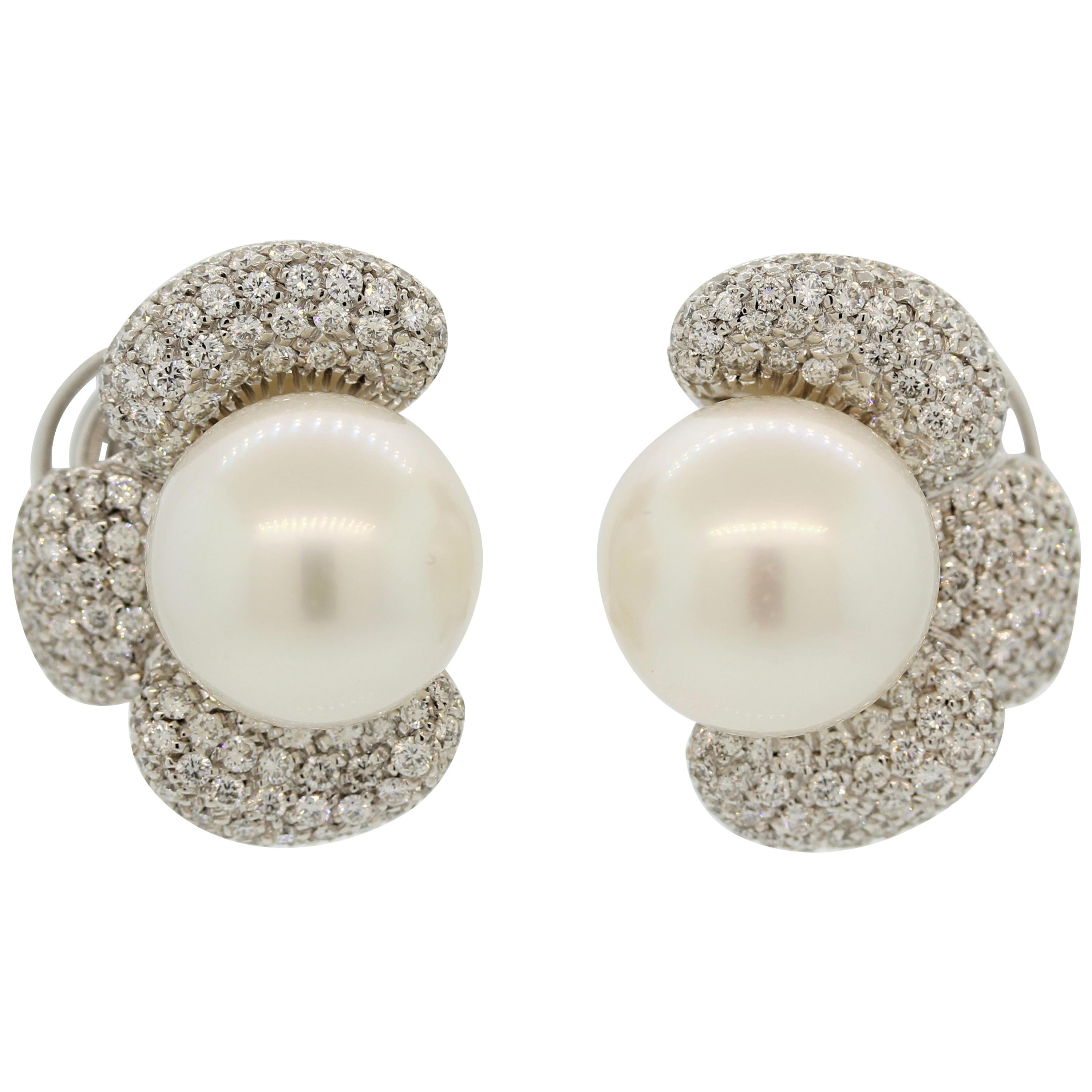 Extra Fine South Sea Pearl Diamond Gold Flower Clip Earrings For Sale