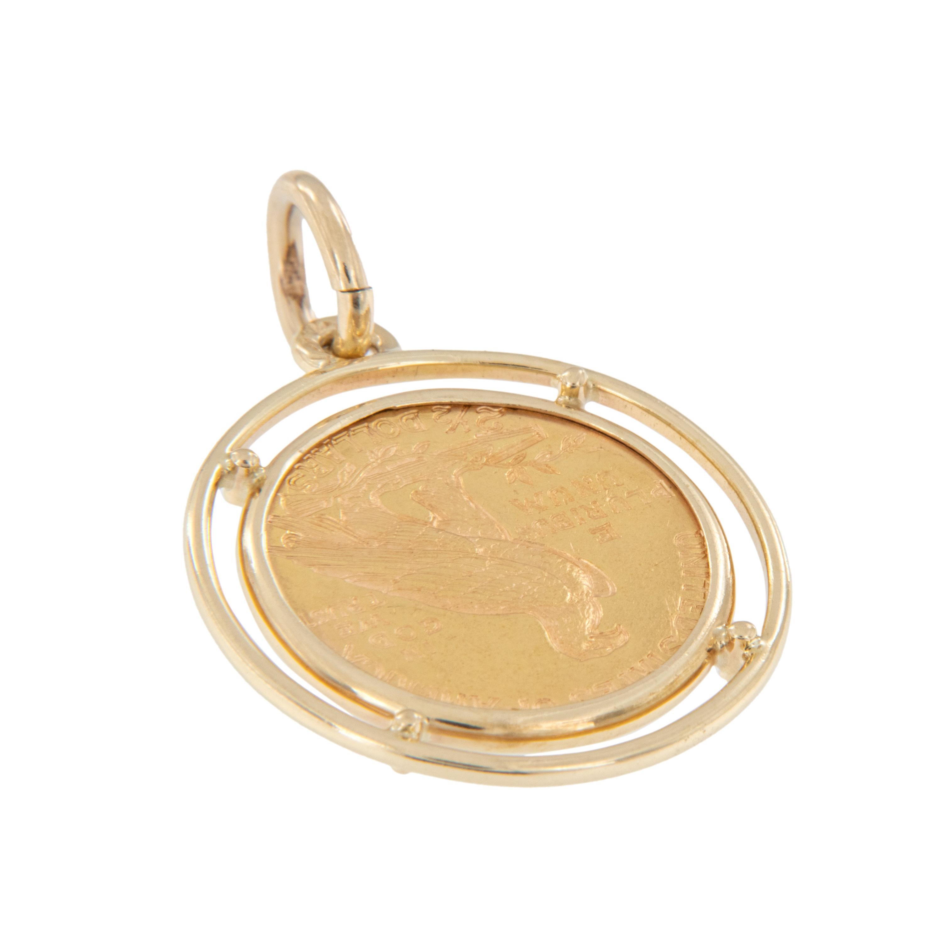Pendentif en or jaune extra-fin 1913 tête d'aigle américain de 2,50 $ Excellent état - En vente à Troy, MI