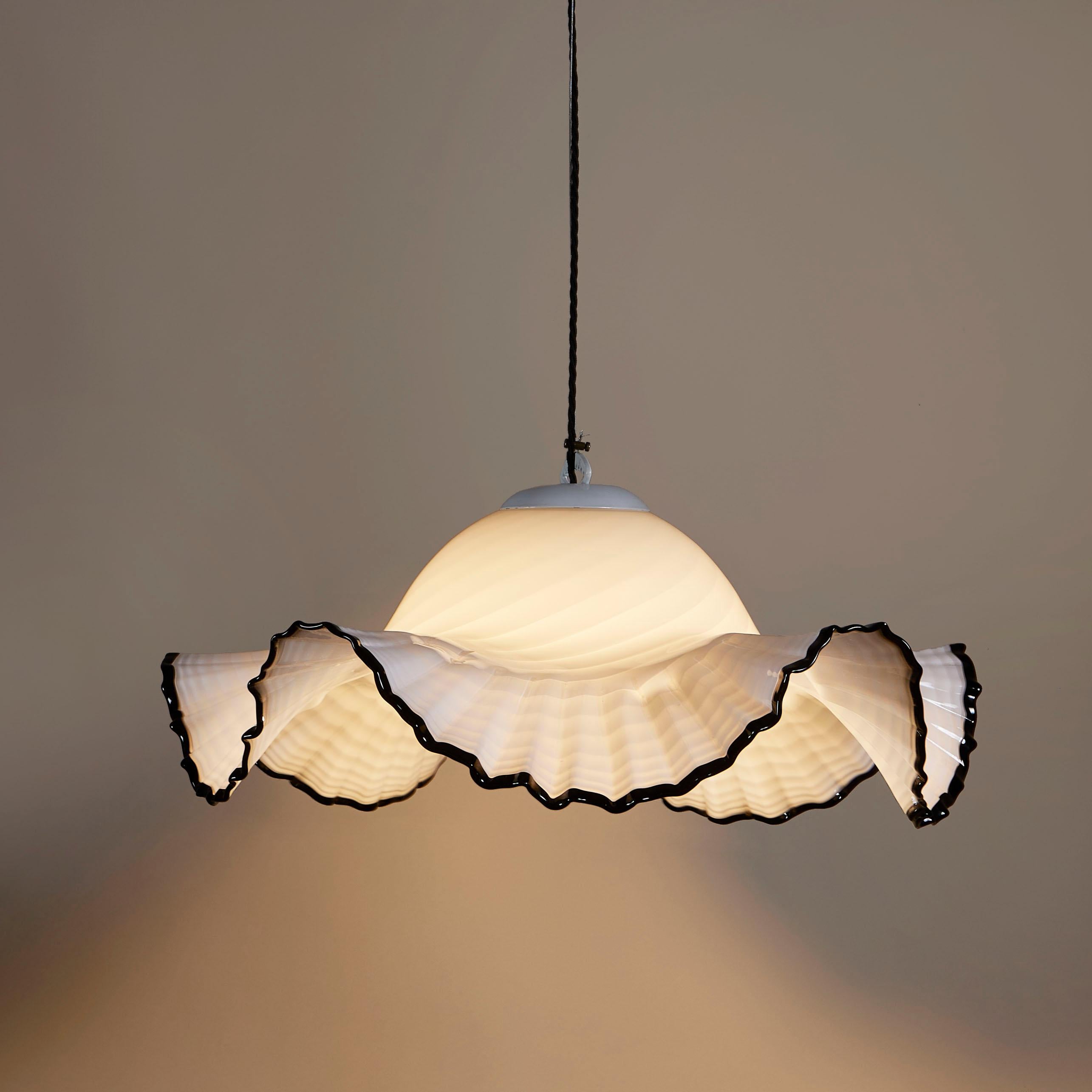 Mid-20th Century Extra large 1960s Murano 'Fazzoletto' frilly white and black ceiling pendant