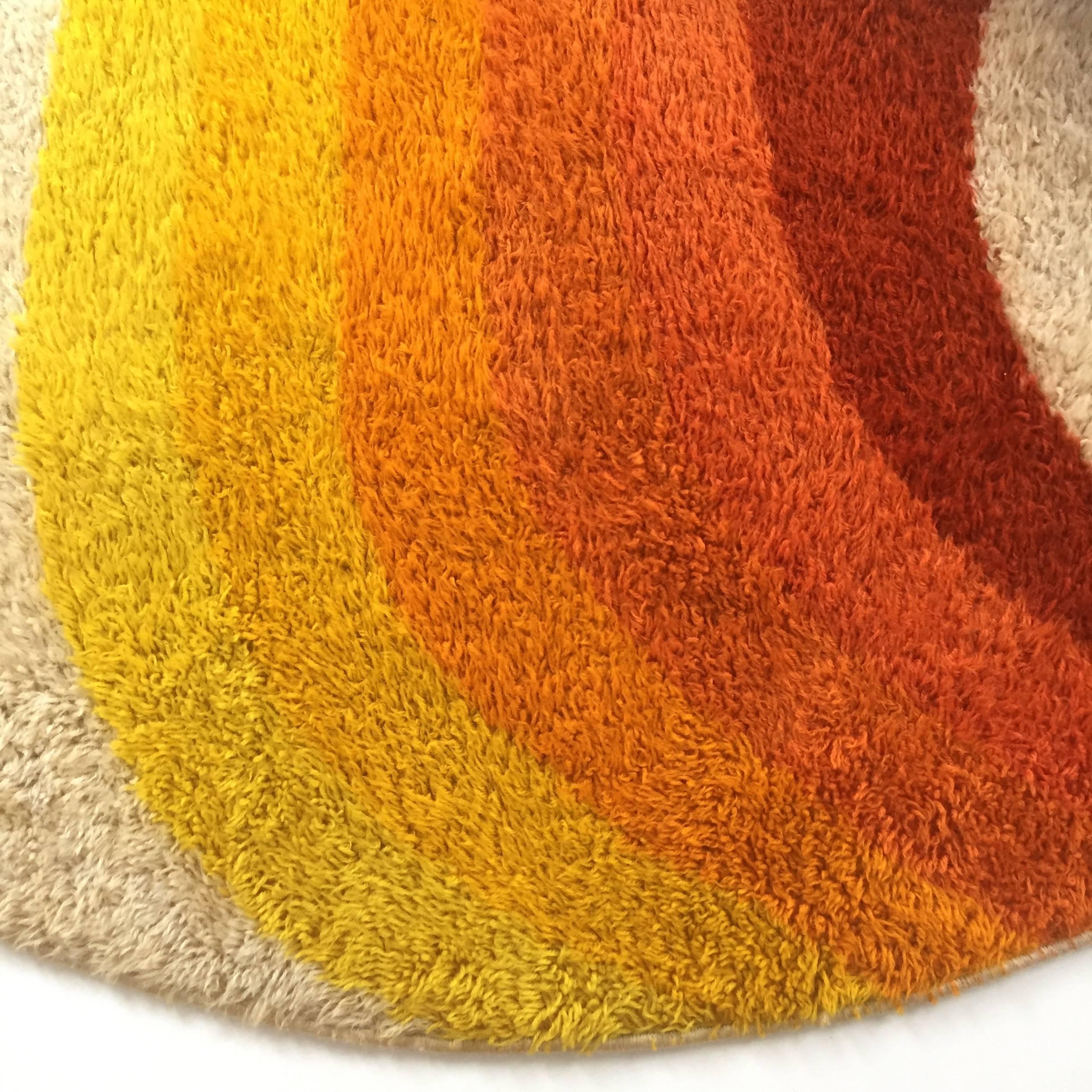 Extra Large 1970s Modernist Multi-Color High Pile Rya Rug by Desso, Netherlands In Excellent Condition In Kirchlengern, DE