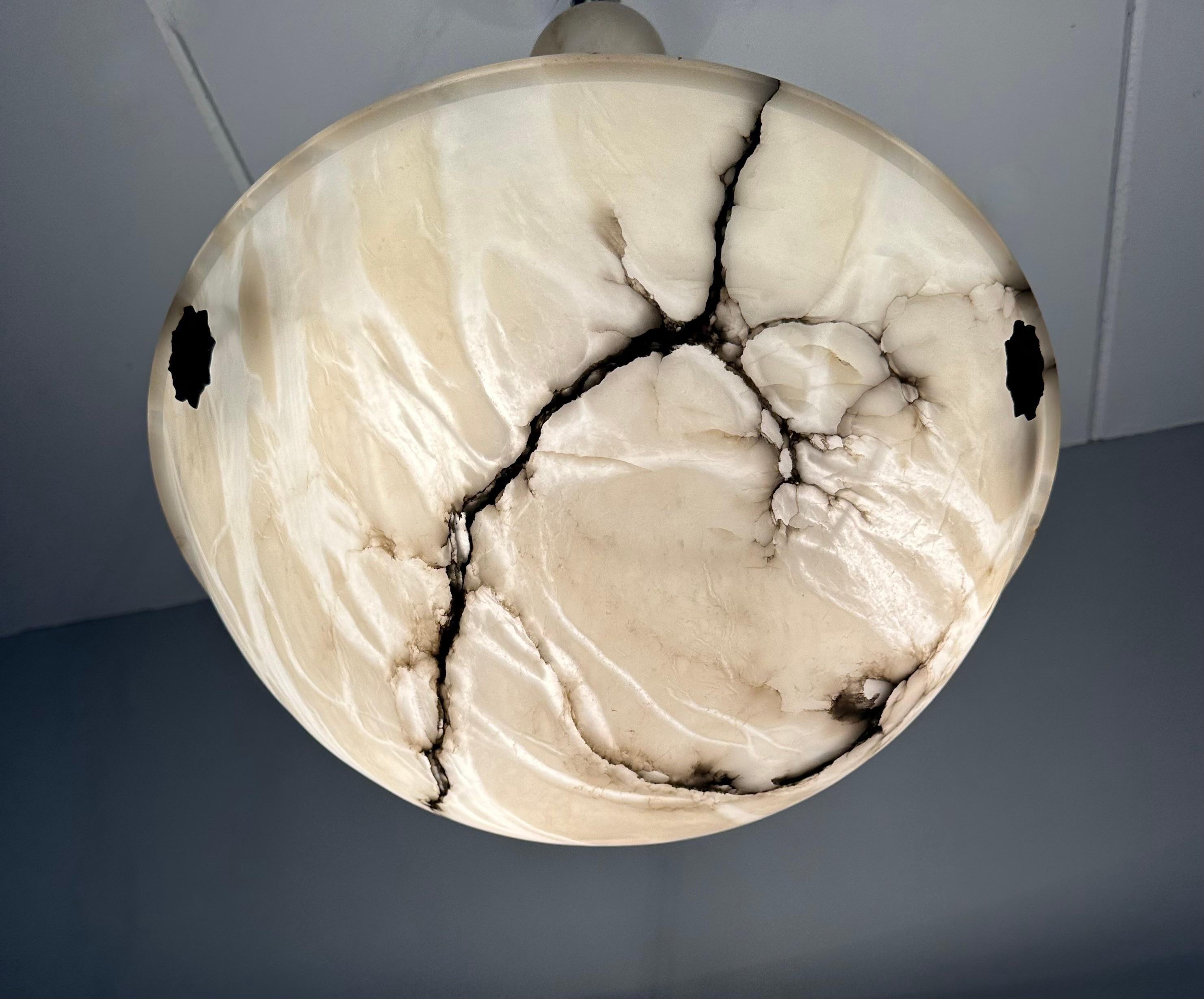 Extra großer 21,8Ø & schönster Art Deco-Kronleuchter aus weißem und schwarzem Alabaster im Angebot 5