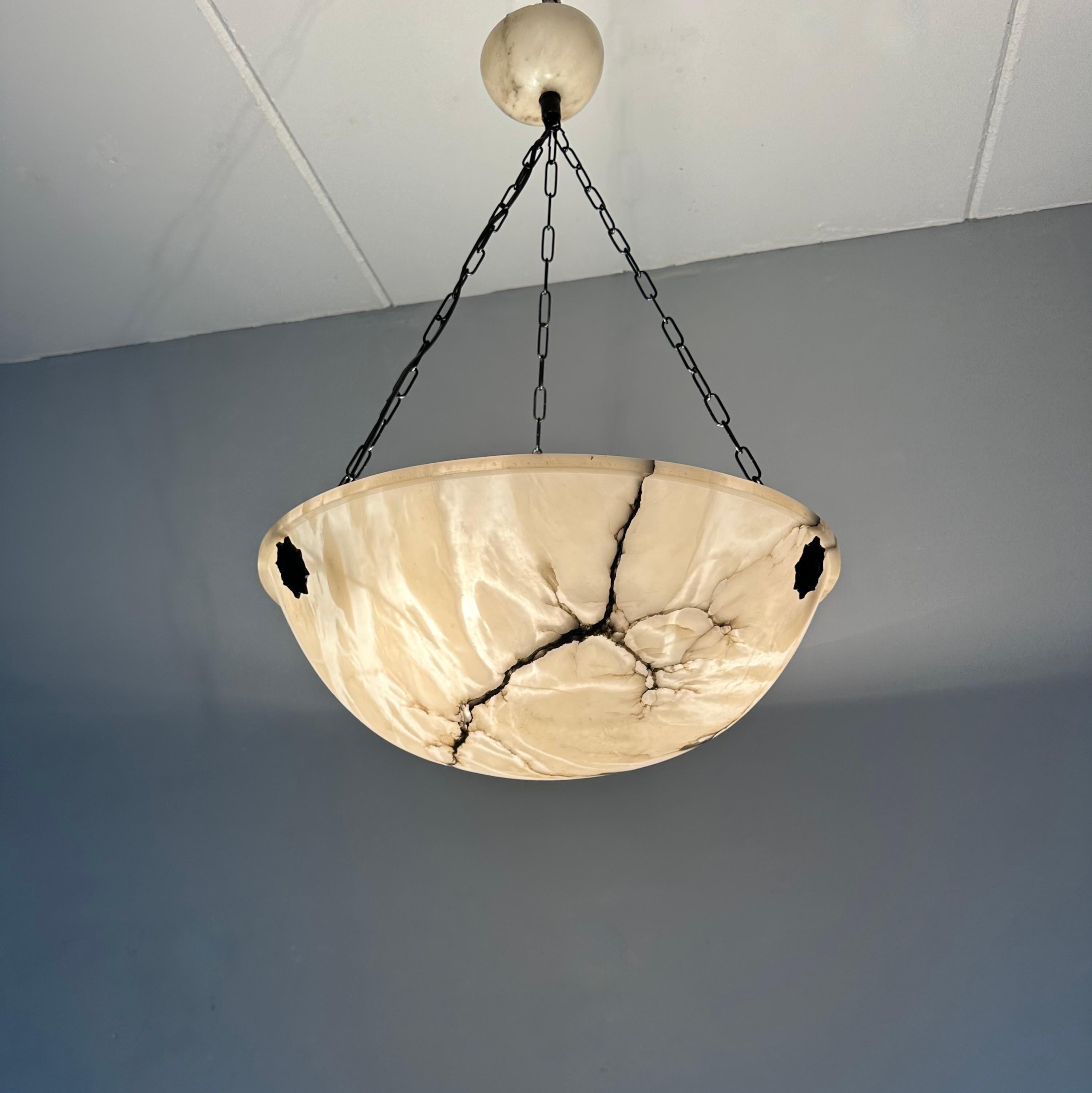 Extra großer 21,8Ø & schönster Art Deco-Kronleuchter aus weißem und schwarzem Alabaster im Angebot 12