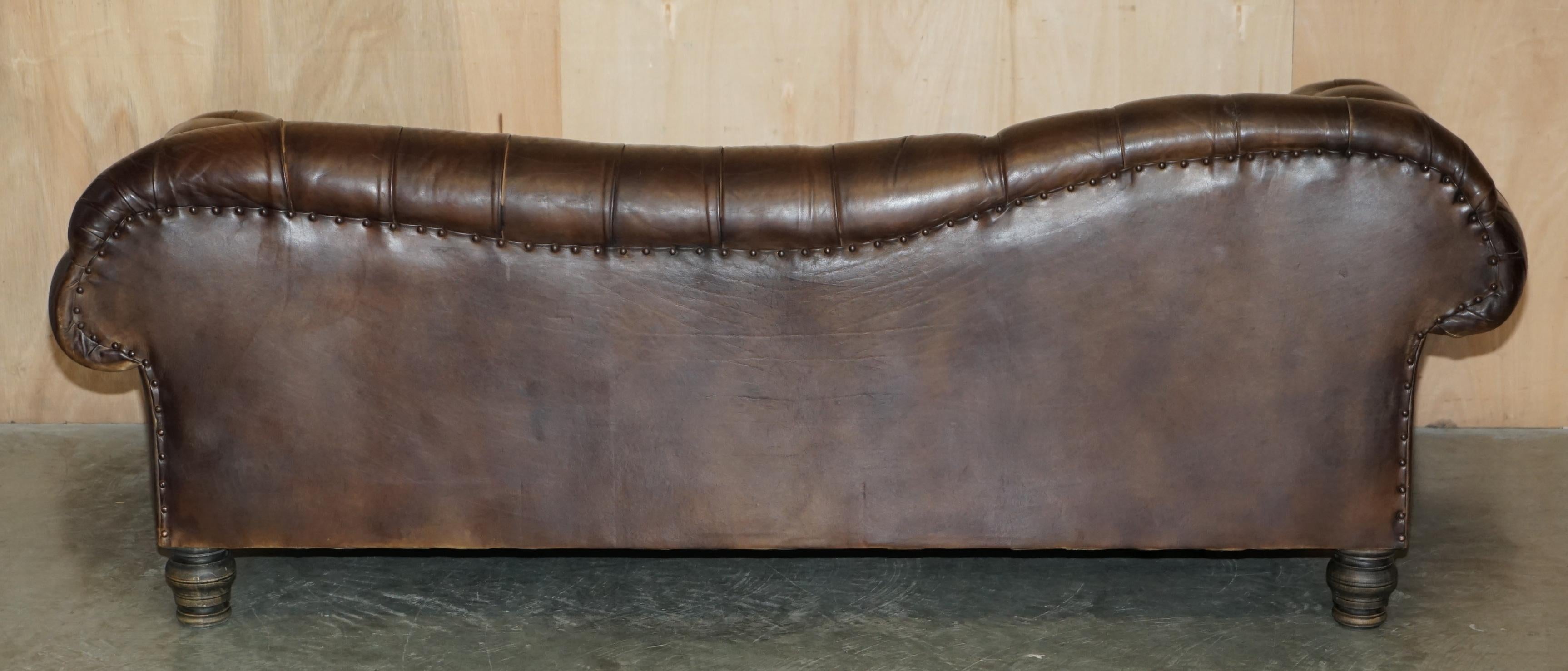 SOFA extra large et épaisse de style ViNTAGE en cuir marron teint à la main en vente 4