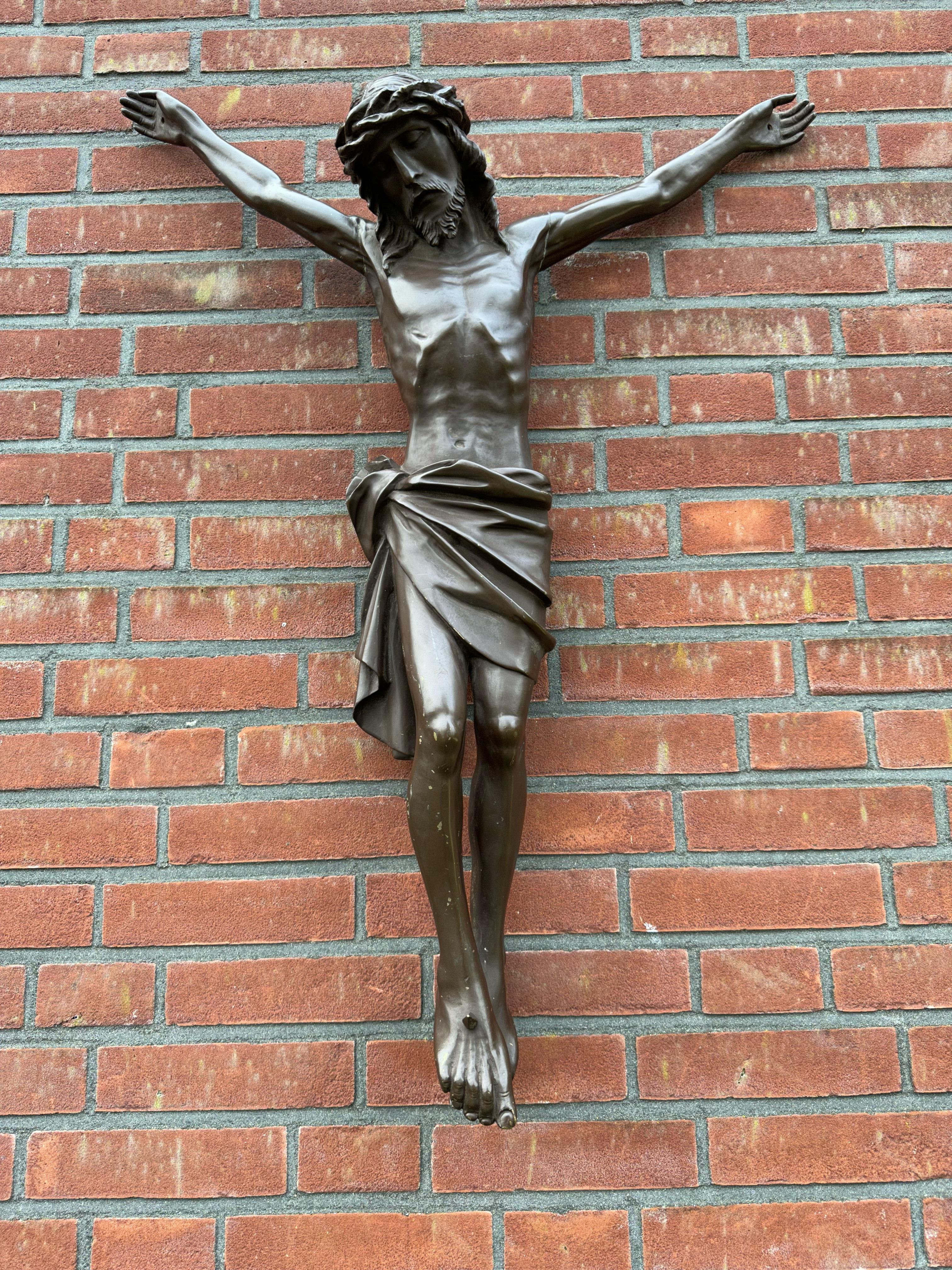 Extra Large Antique and Great Quality Bronze Corpus of Christ w. Amazing Patina For Sale 9