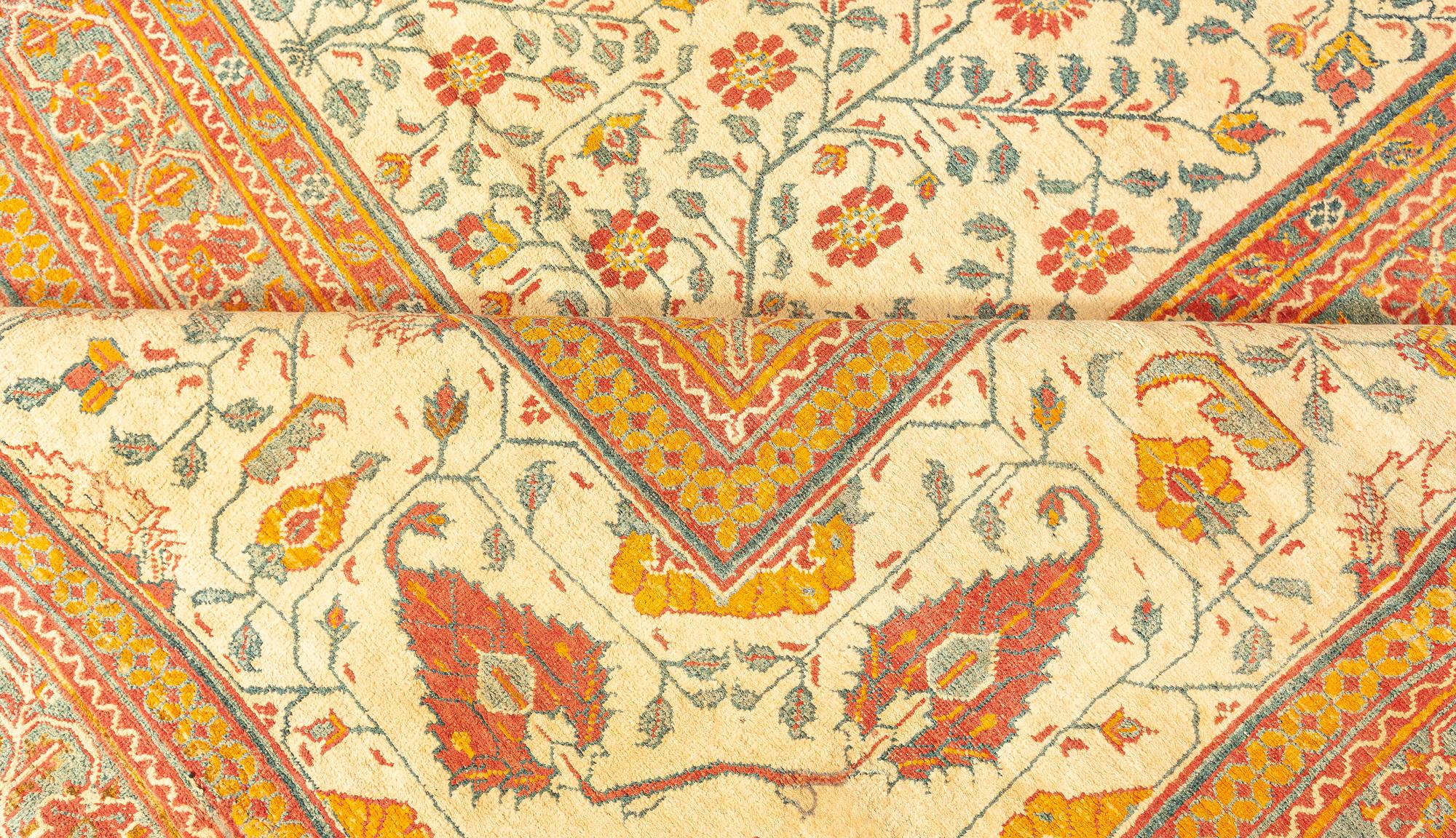 Extra large antique Indian Agra botanic handmade wool rug
Size: 15'0