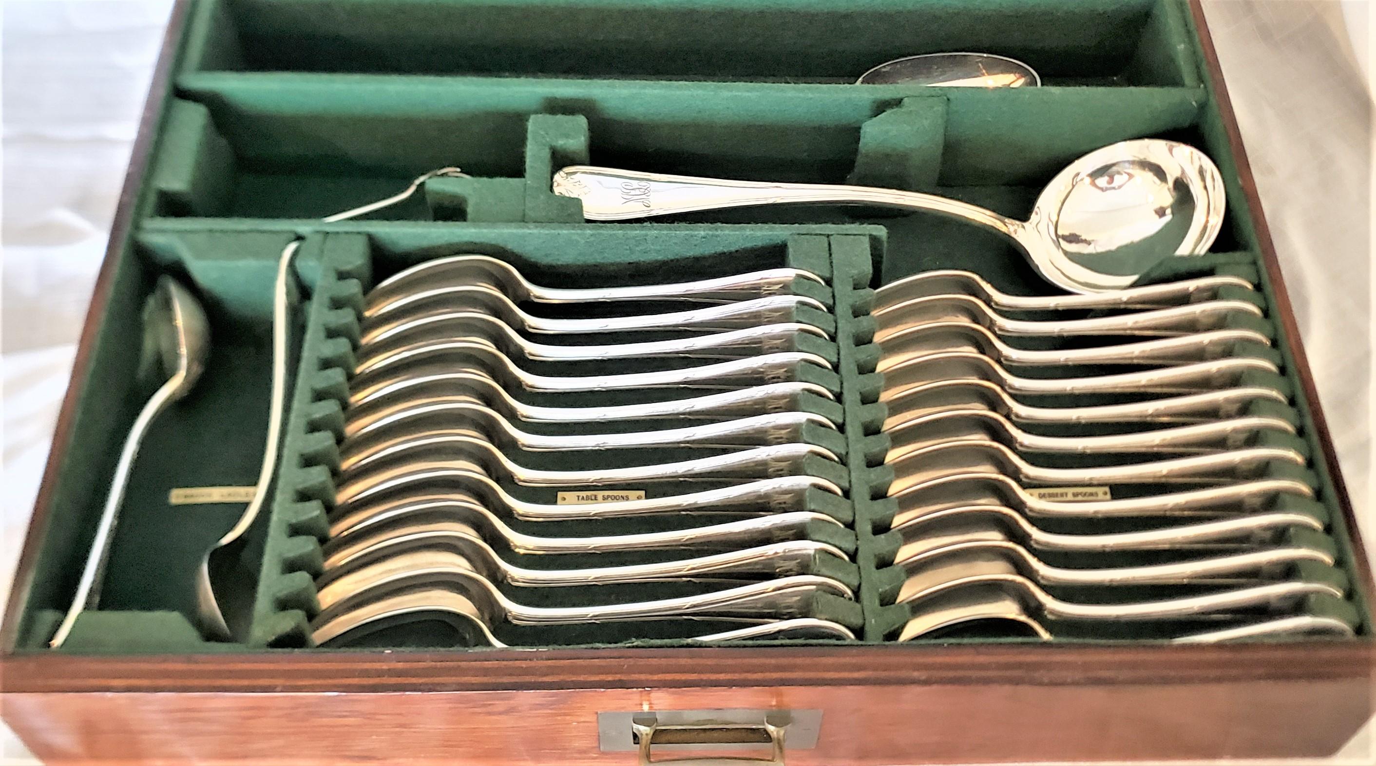 Extra Large Antique Mappin & Webb Silver Plated Flatware Set with Fitted Chest In Good Condition In Hamilton, Ontario
