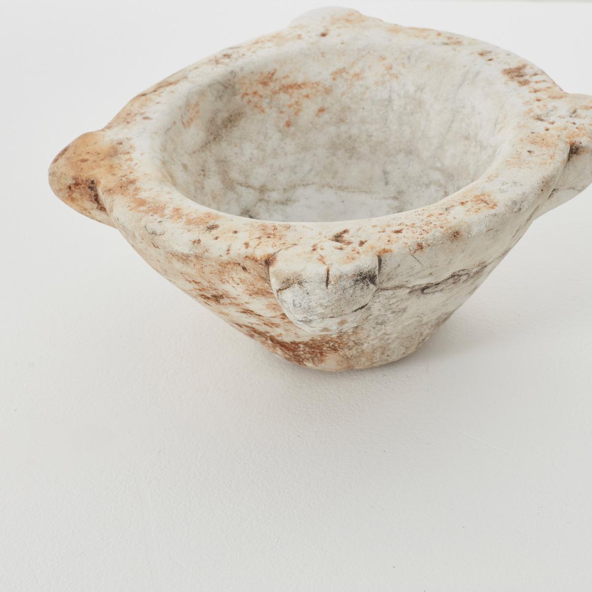 Small Antique Marble Mortar, Italy, circa 1700s In Good Condition In London, GB