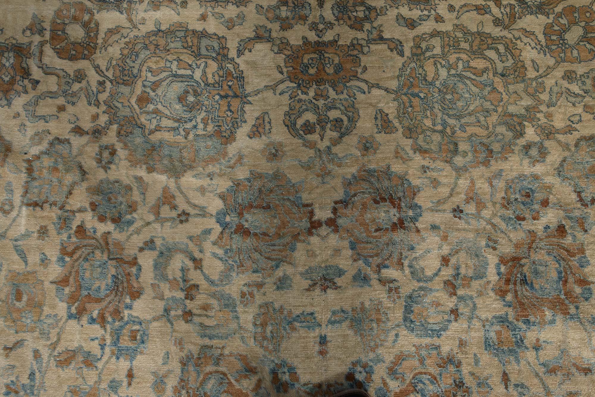 Noué à la main Doris Leslie Blau extra large tapis persan Kirman ancien fait main en vente