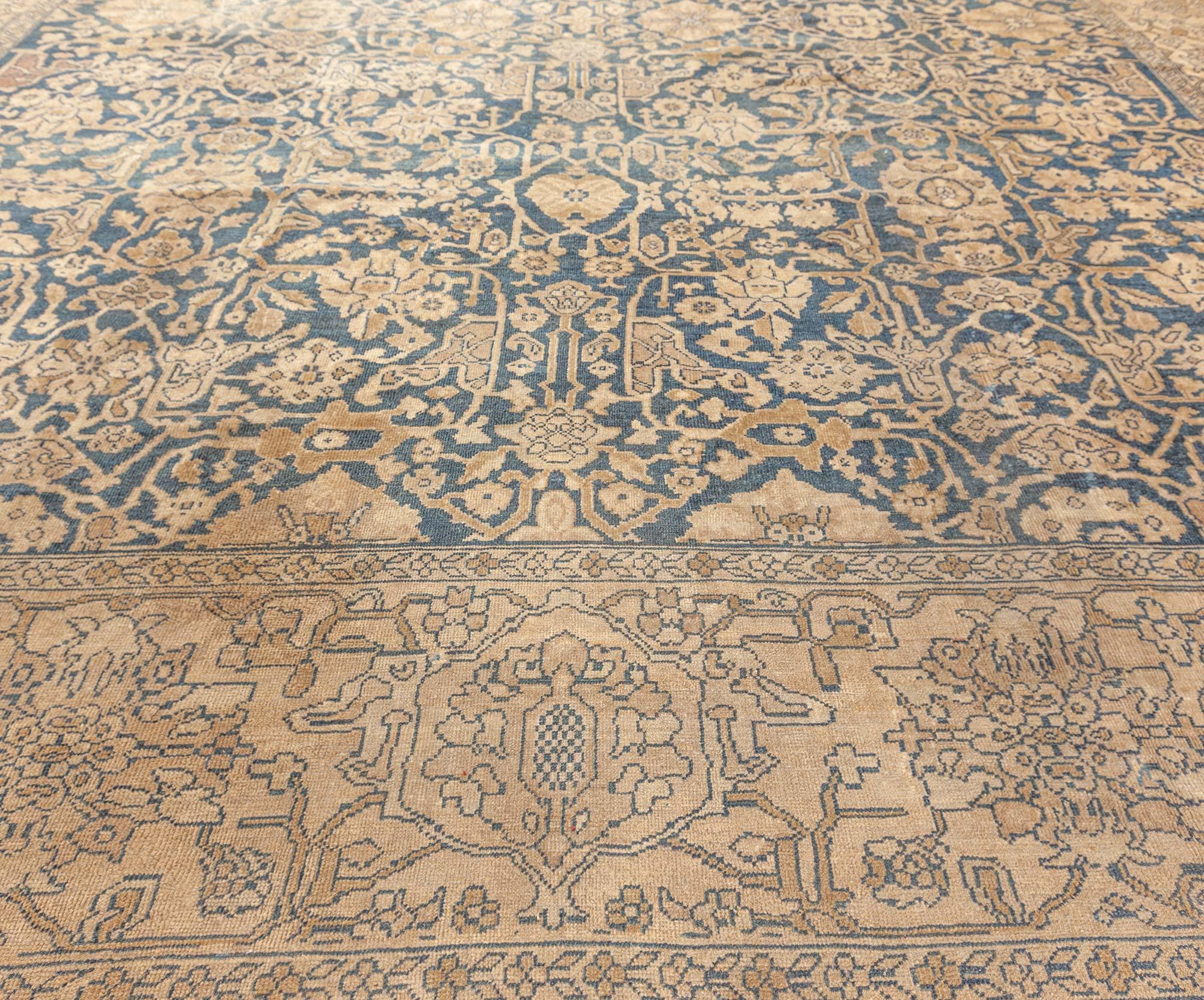 Large Antique Persian Sultanabad Carpet For Sale 1