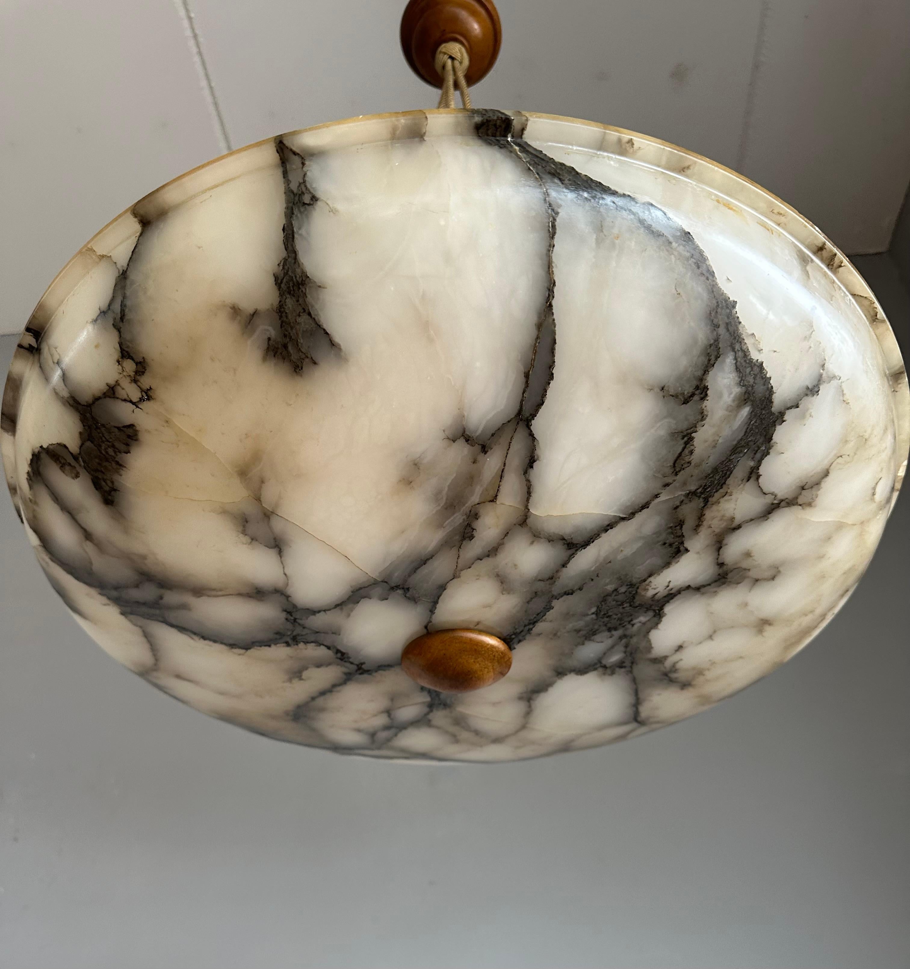 Extra Large Antique White & Black Alabaster Chandelier / Pendant Light with Rope In Good Condition For Sale In Lisse, NL