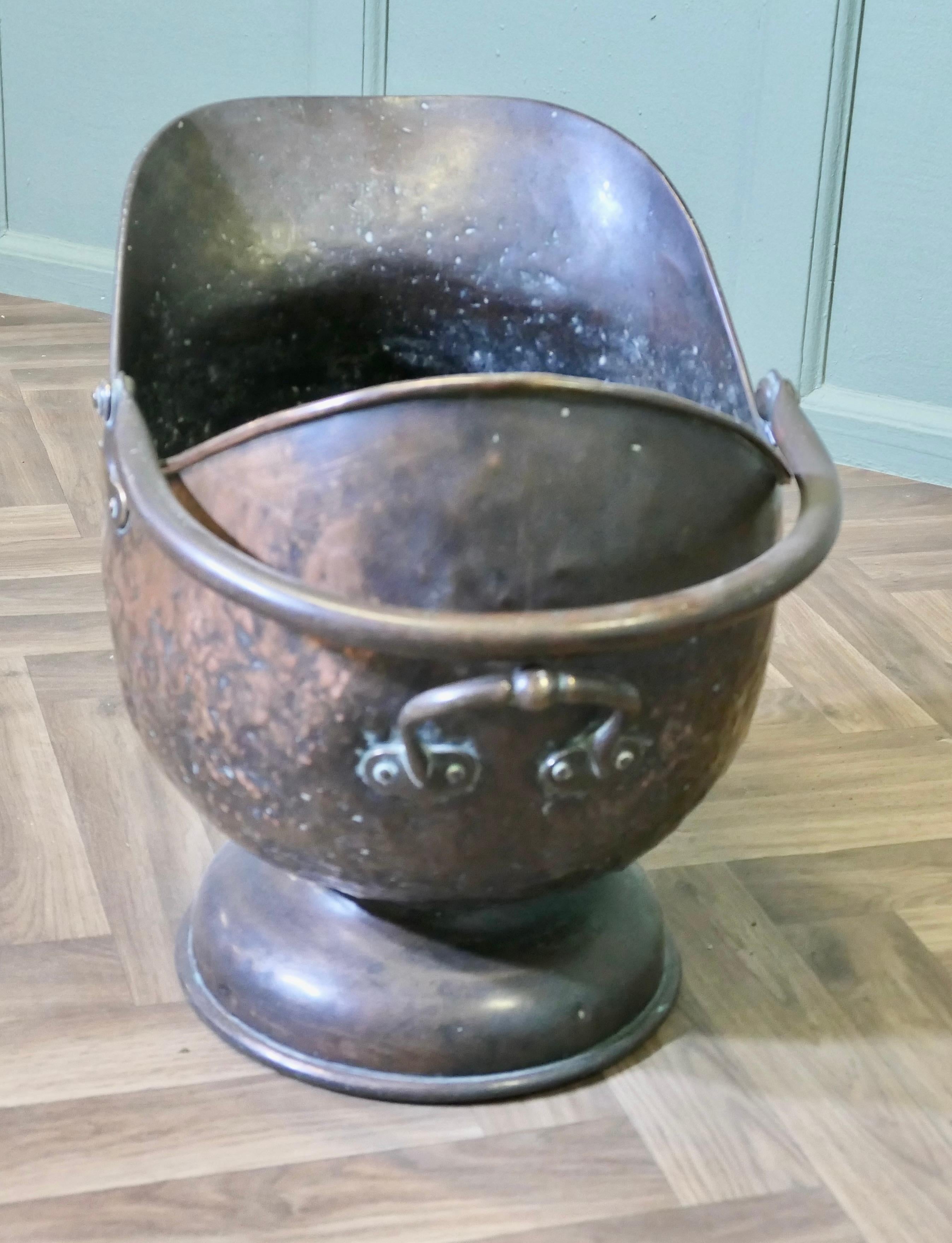 Casco de cobre extragrande para artesanía de carbón en Bueno estado para la venta en Godshill, Isle of Wight
