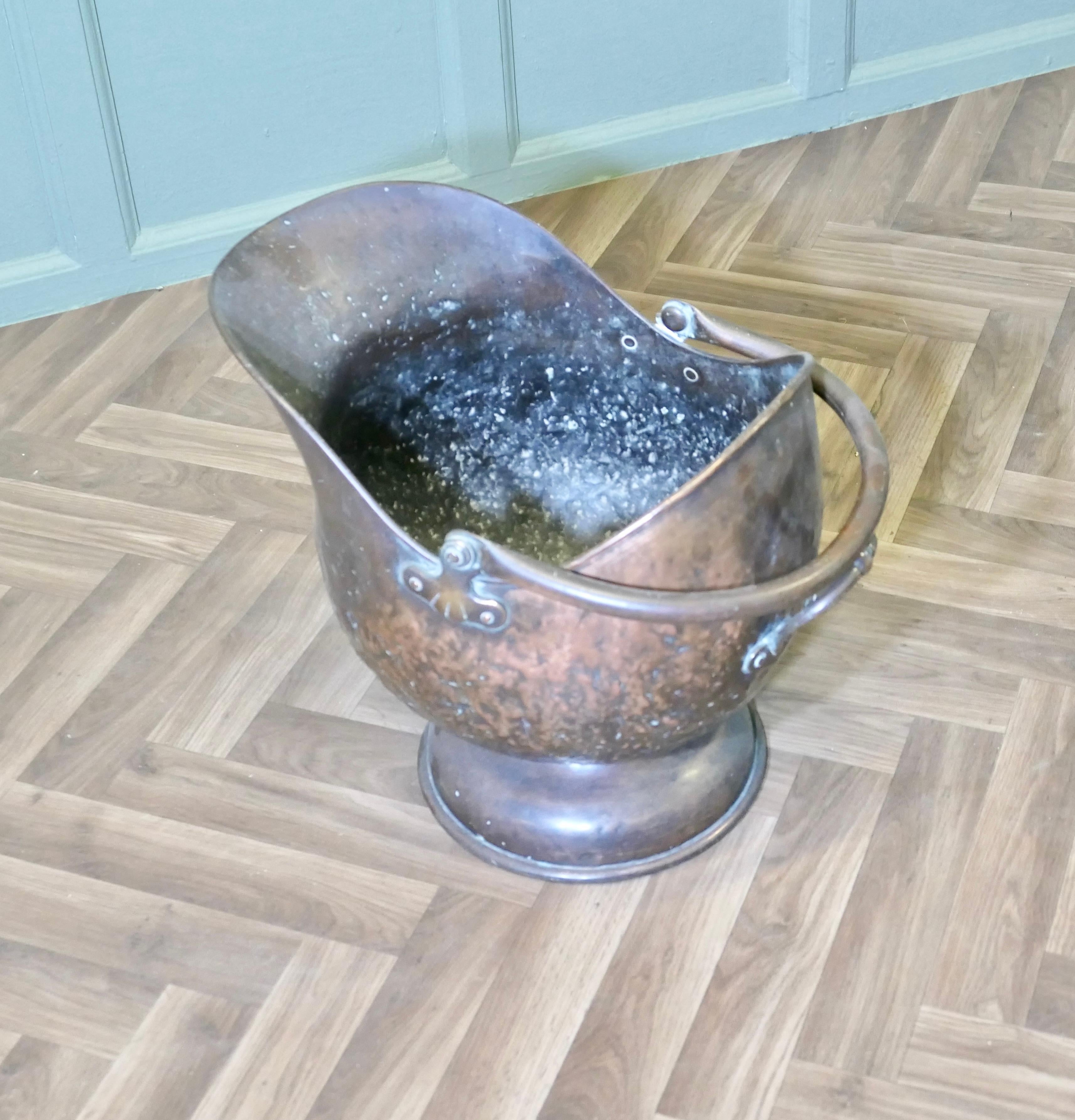 Casco de cobre extragrande para artesanía de carbón en venta 1