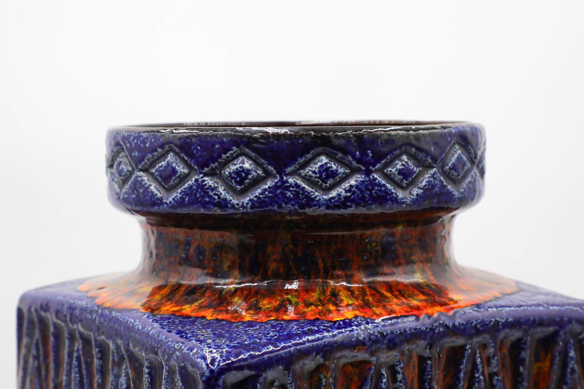 Très grand vase de sol rectangulaire bleu en céramique d'Allemagne de l'Ouest en vente 3