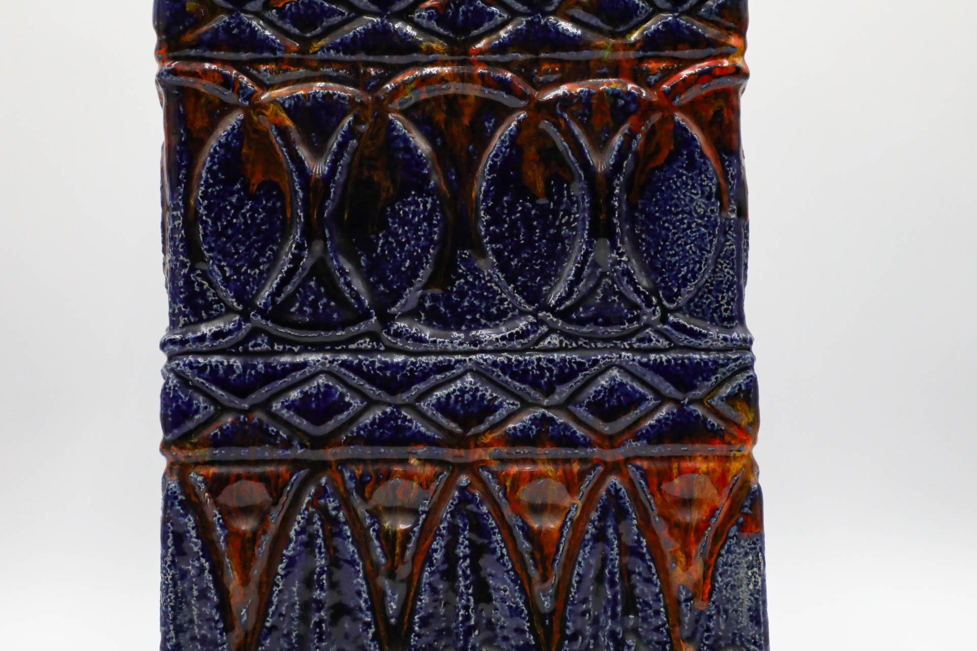 Très grand vase de sol rectangulaire bleu en céramique d'Allemagne de l'Ouest en vente 8