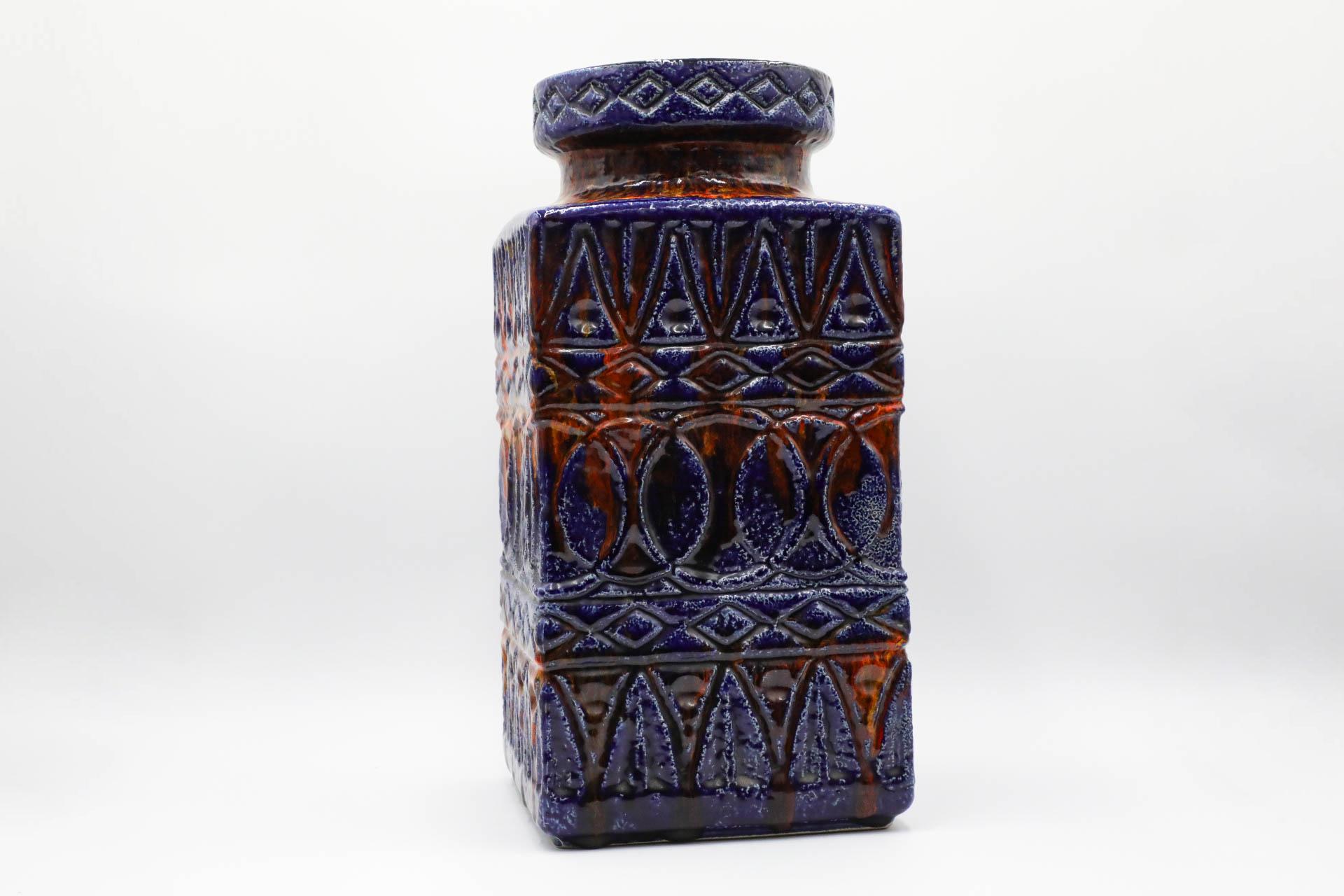 Très grand vase de sol rectangulaire bleu en céramique d'Allemagne de l'Ouest Bon état - En vente à Los Angeles, CA