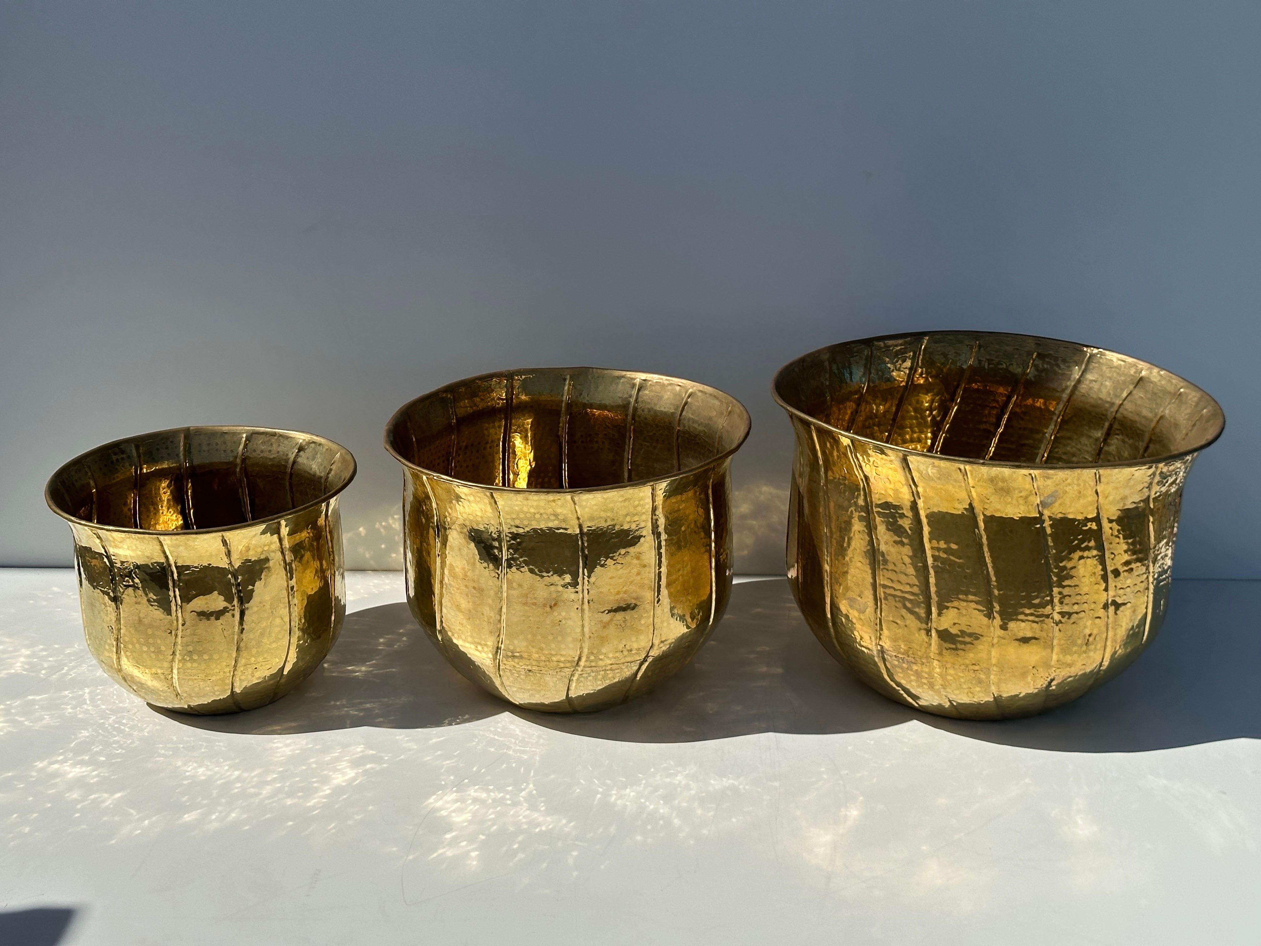 Late 20th Century Extra Large Brass Planter For Sale