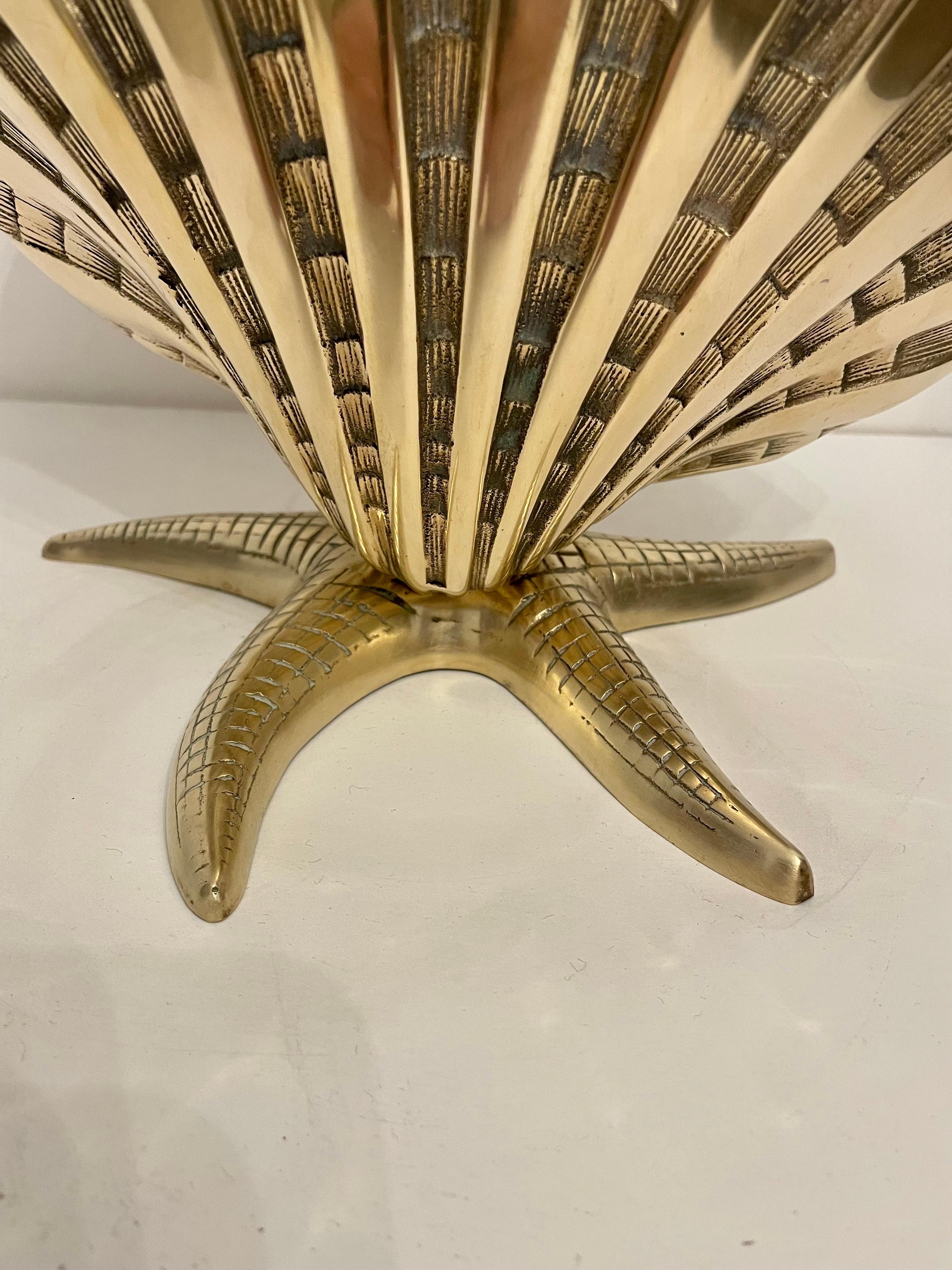 Extra Large Brass Sea Shell on Star Fish Base In Good Condition In New York, NY