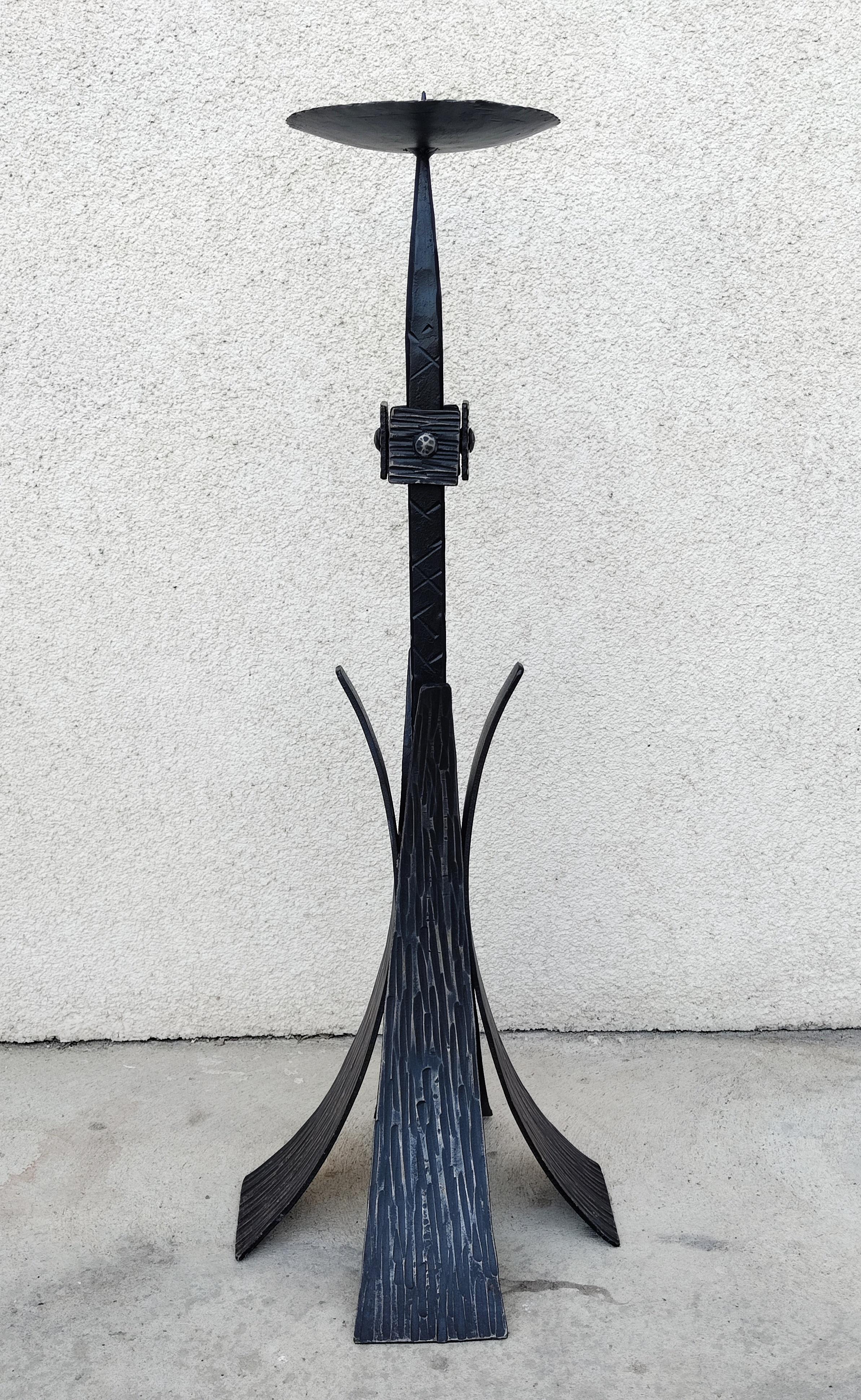 Extra Large Brutalist Candlestick Holder Done in Iron, West Germany, 1970s In Good Condition For Sale In Beograd, RS