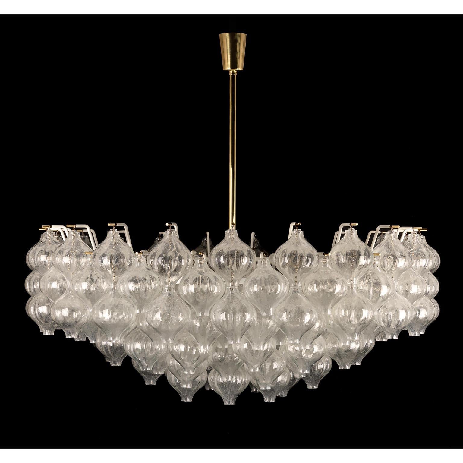 Extra Large Chandelier Pendant Light Kalmar 'Tulipan', Murano Glass Brass, 1970 For Sale 1
