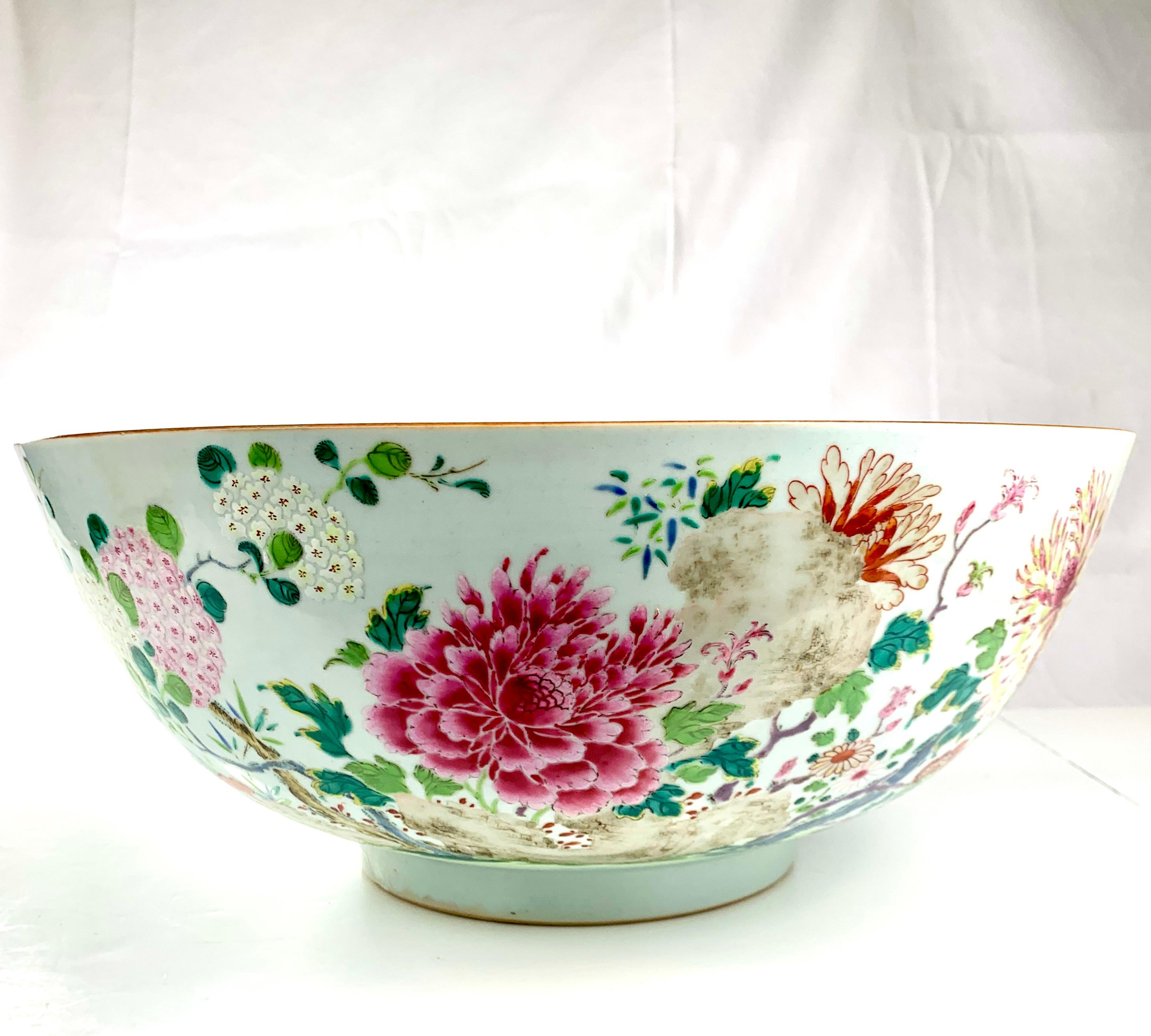Qing Large Antique Chinese Porcelain Punch Bowl Hand Painted Qianlong Period Ca. 1760