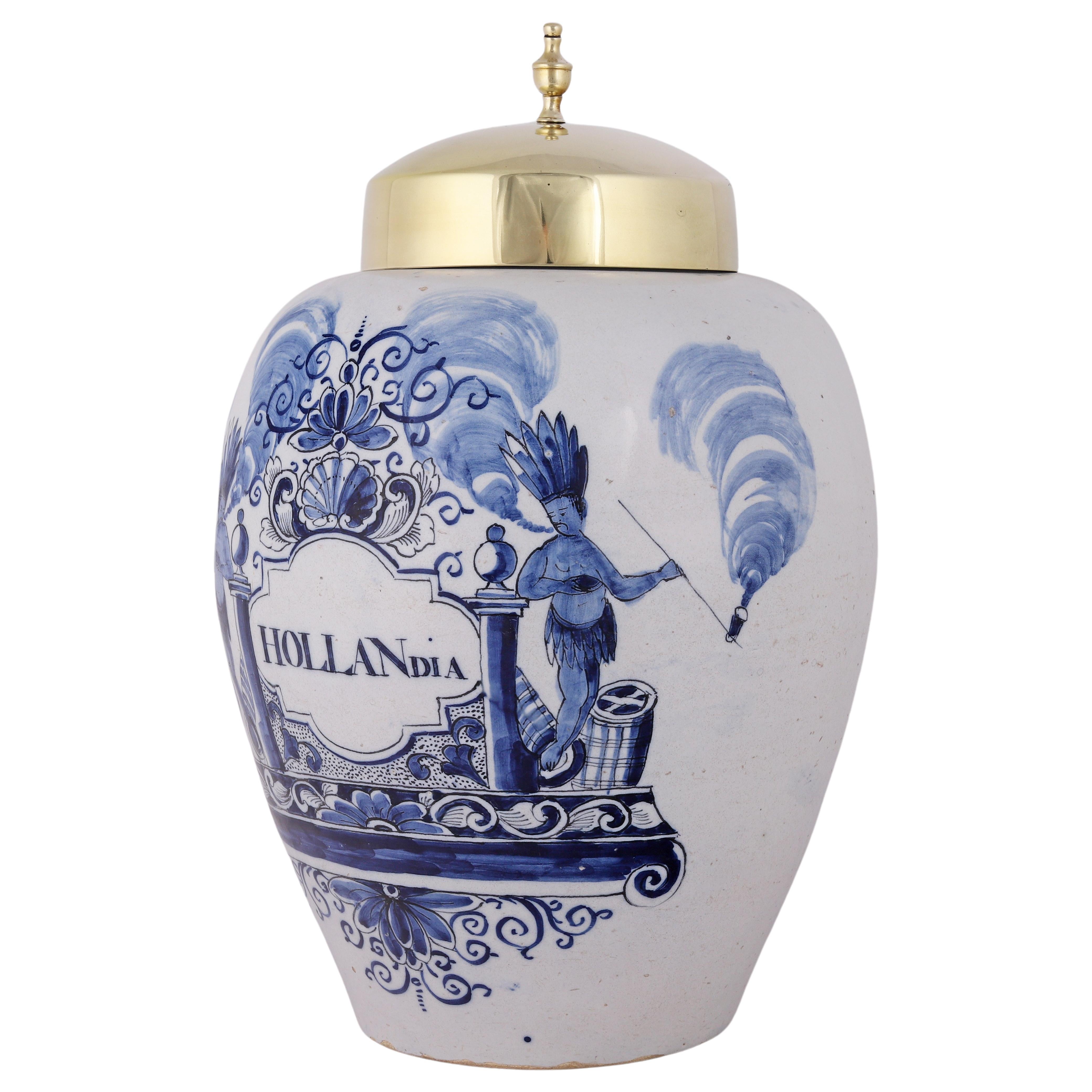 Rococo Extra large pot à tabac hollandais de Delft avec couvercle d'origine : Hollandia, 18ème siècle en vente
