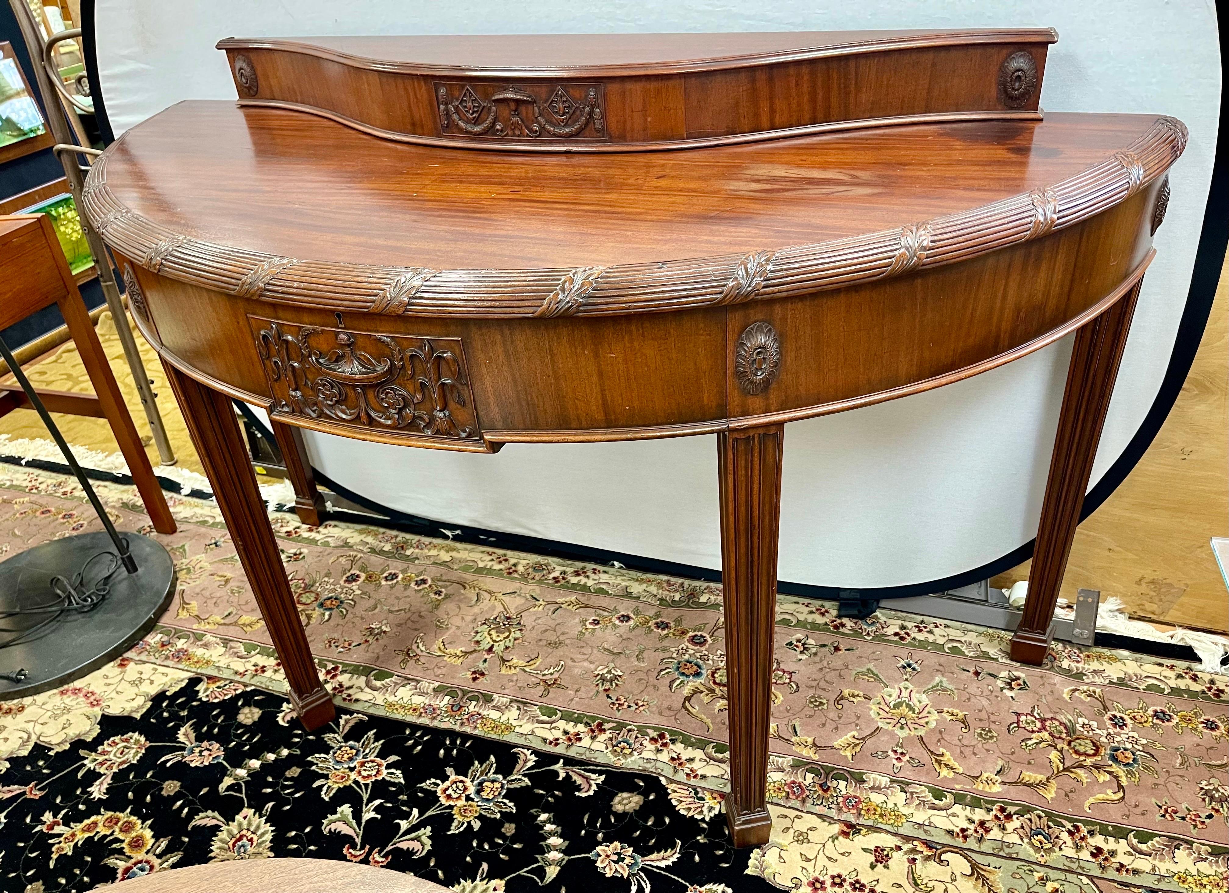 Extra Large English Vintage English Hepplewhite Style Demilune Table For Sale 1