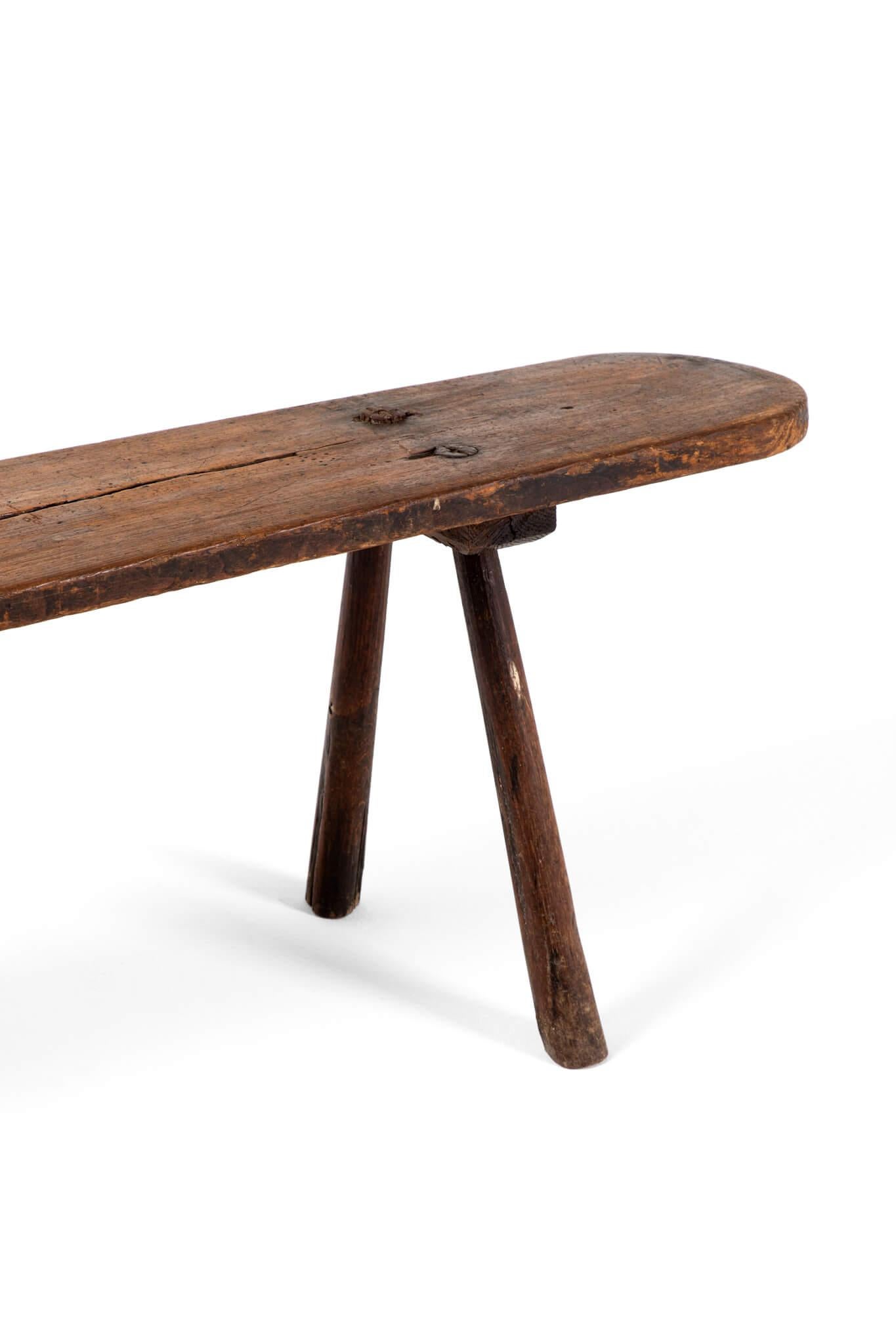 Très grande table et bancs de ferme française 8