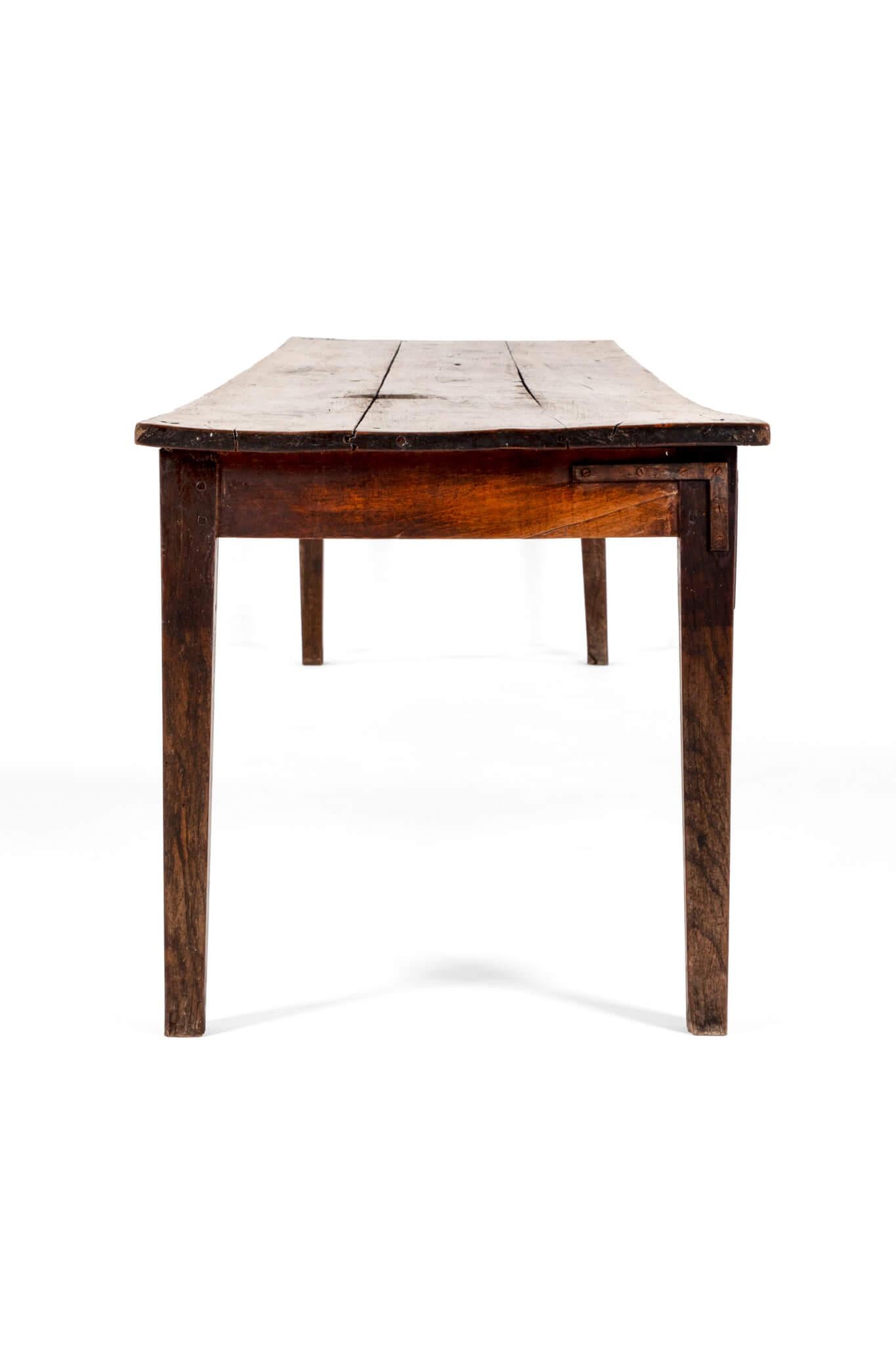 Fait main Très grande table et bancs de ferme française