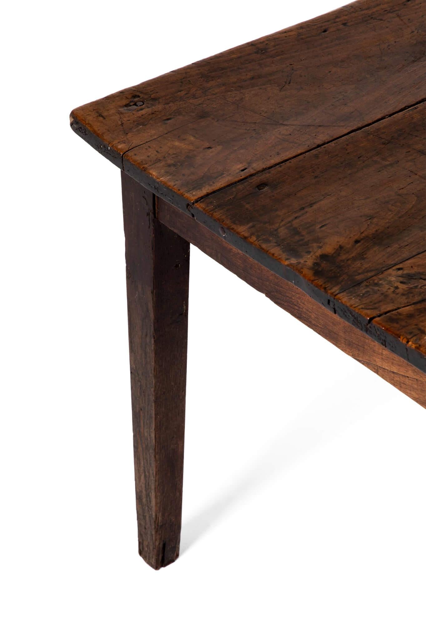Très grande table et bancs de ferme française 1