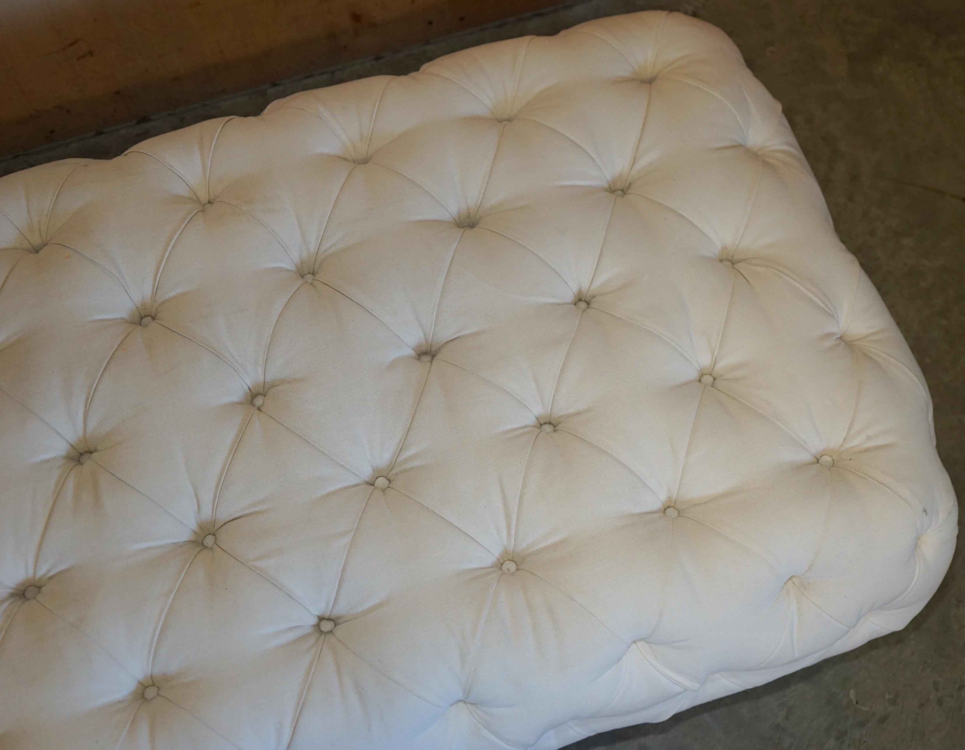 Upholstery EXTRA LARGE GEORGE SMiTH CHESTERFIELD CHELSEA KNIGHT FOOTSTOOL OTTOMAN For Sale