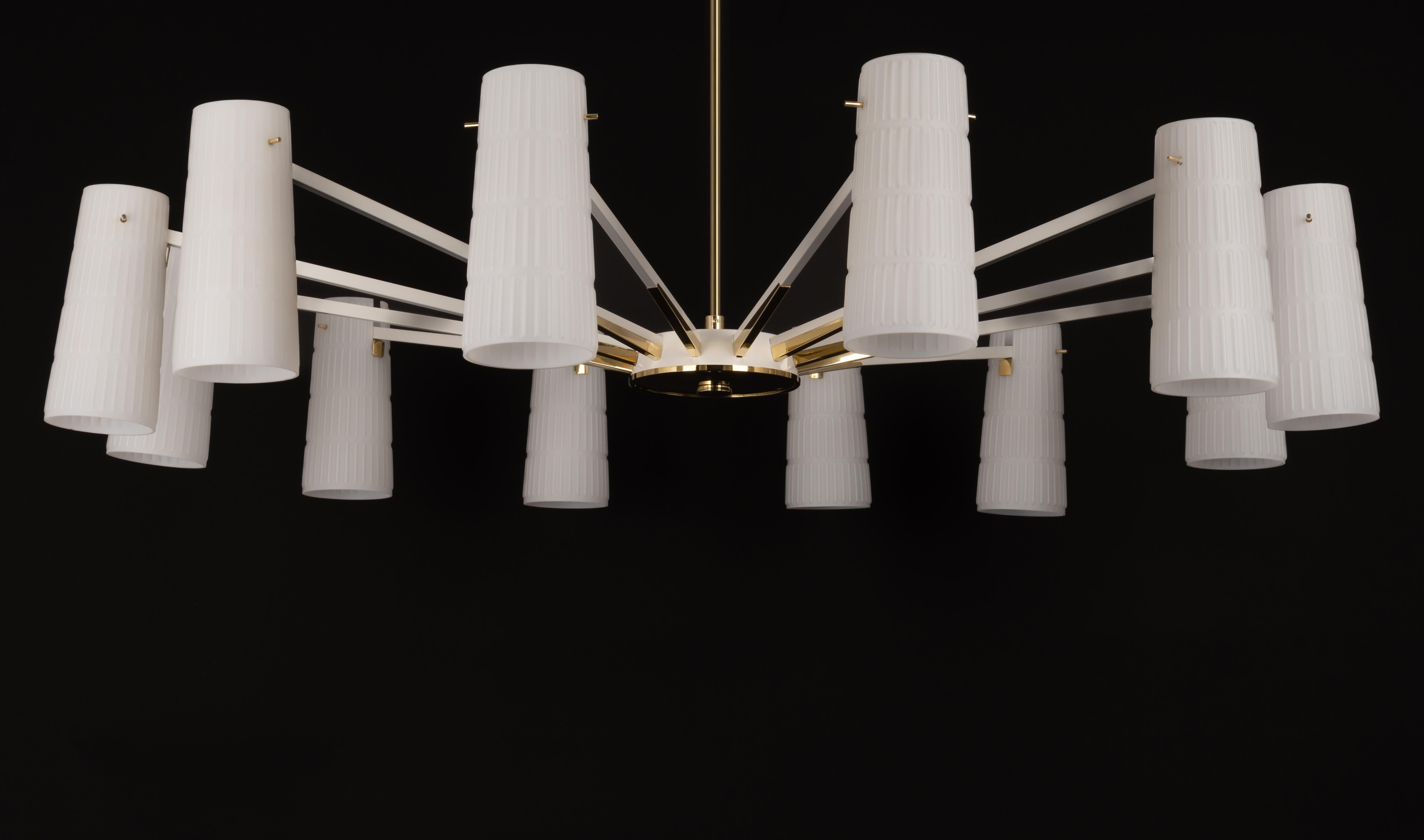Extra Large Glass Sunburst Chandelier, Stilnovo style, 1950s For Sale 7