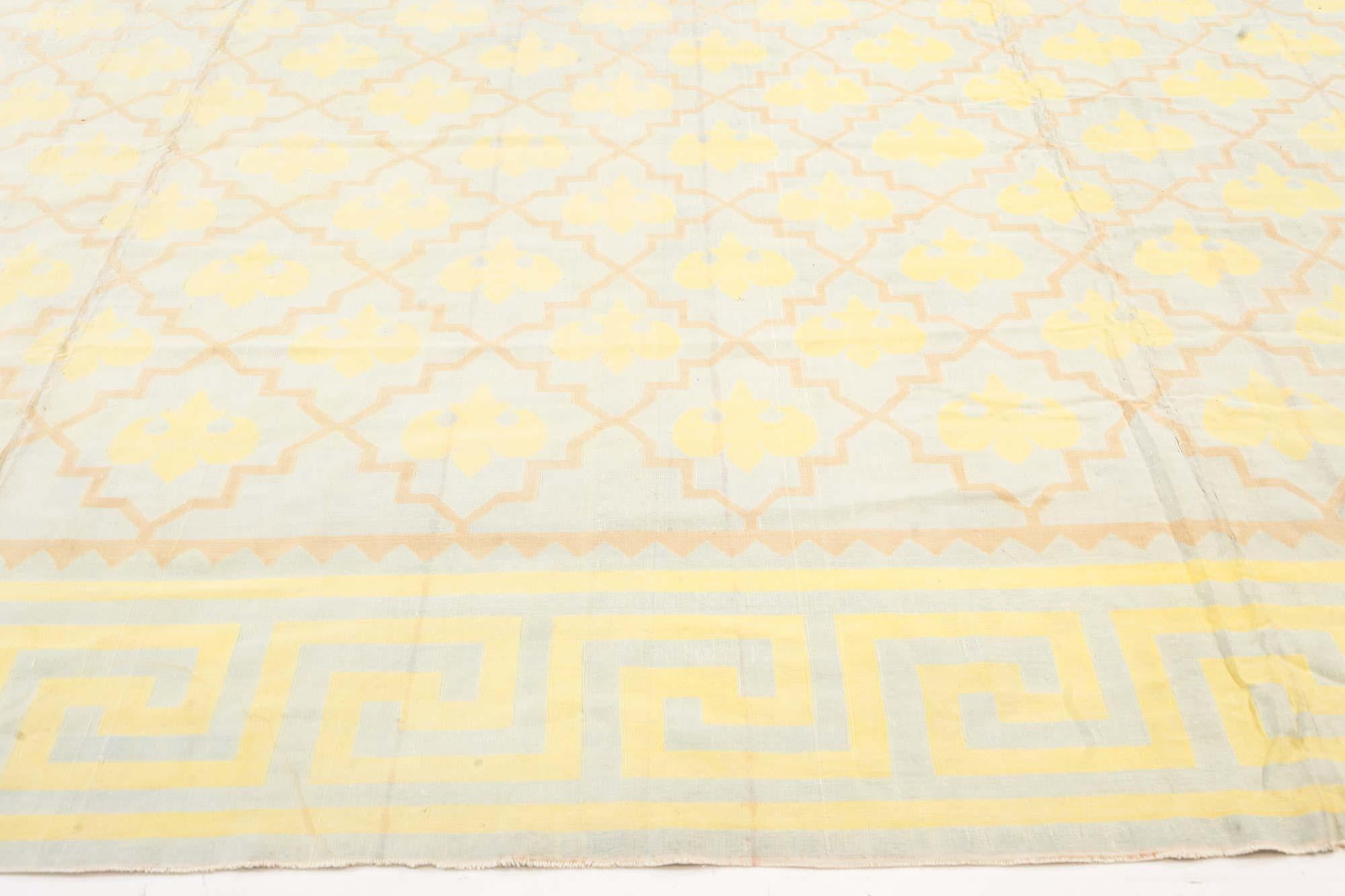 Doris Leslie Blau Extra Large Vintage Indian Dhurrie Rug with Geometric Allover In Good Condition For Sale In New York, NY
