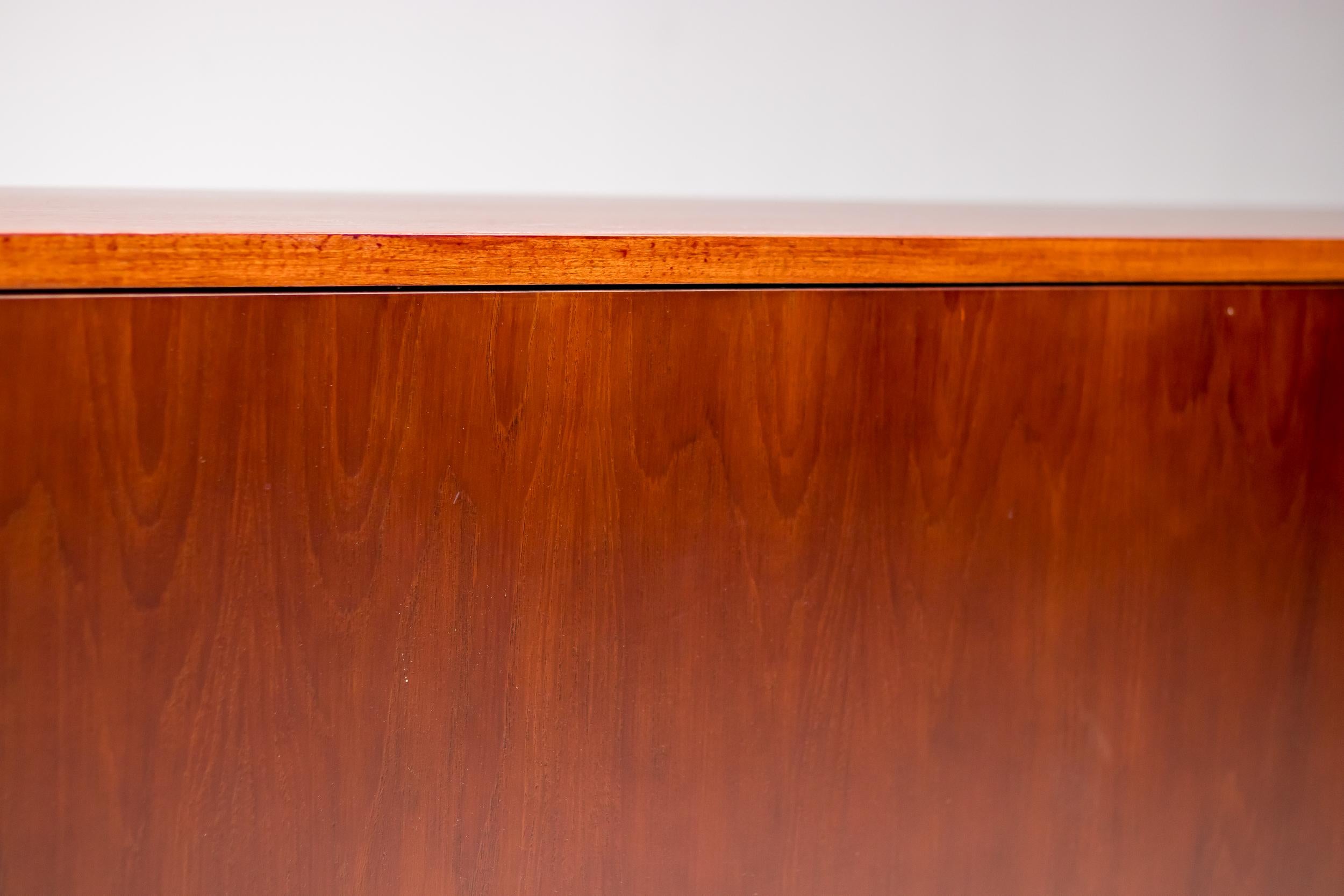 Credenza extra-large Gordon Bunshaft di De Coene Frères, anni '60 in vendita 5