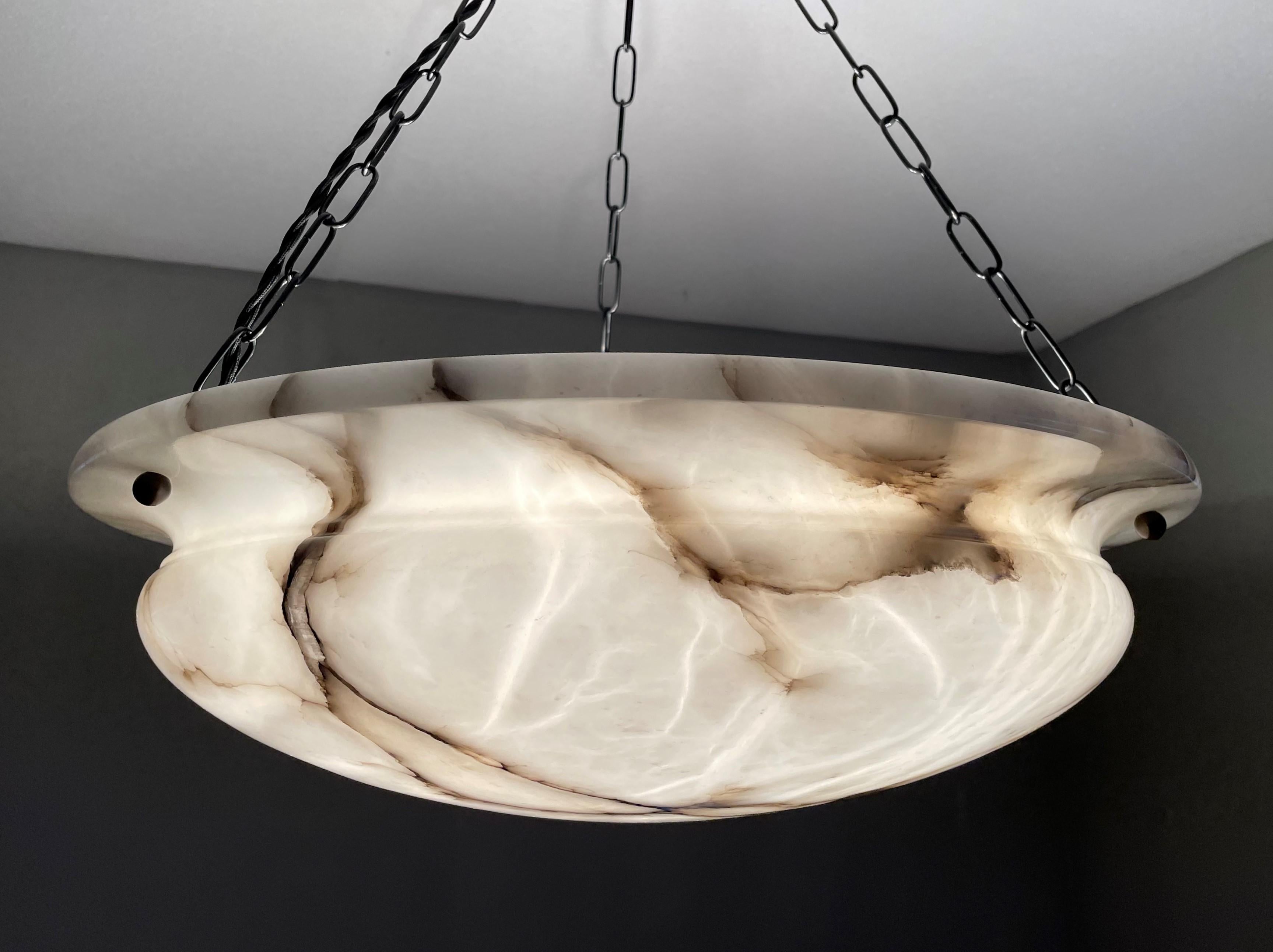 Extra Large & Great Looking Antique White & Black Alabaster Pendant / Chandelier In Excellent Condition In Lisse, NL