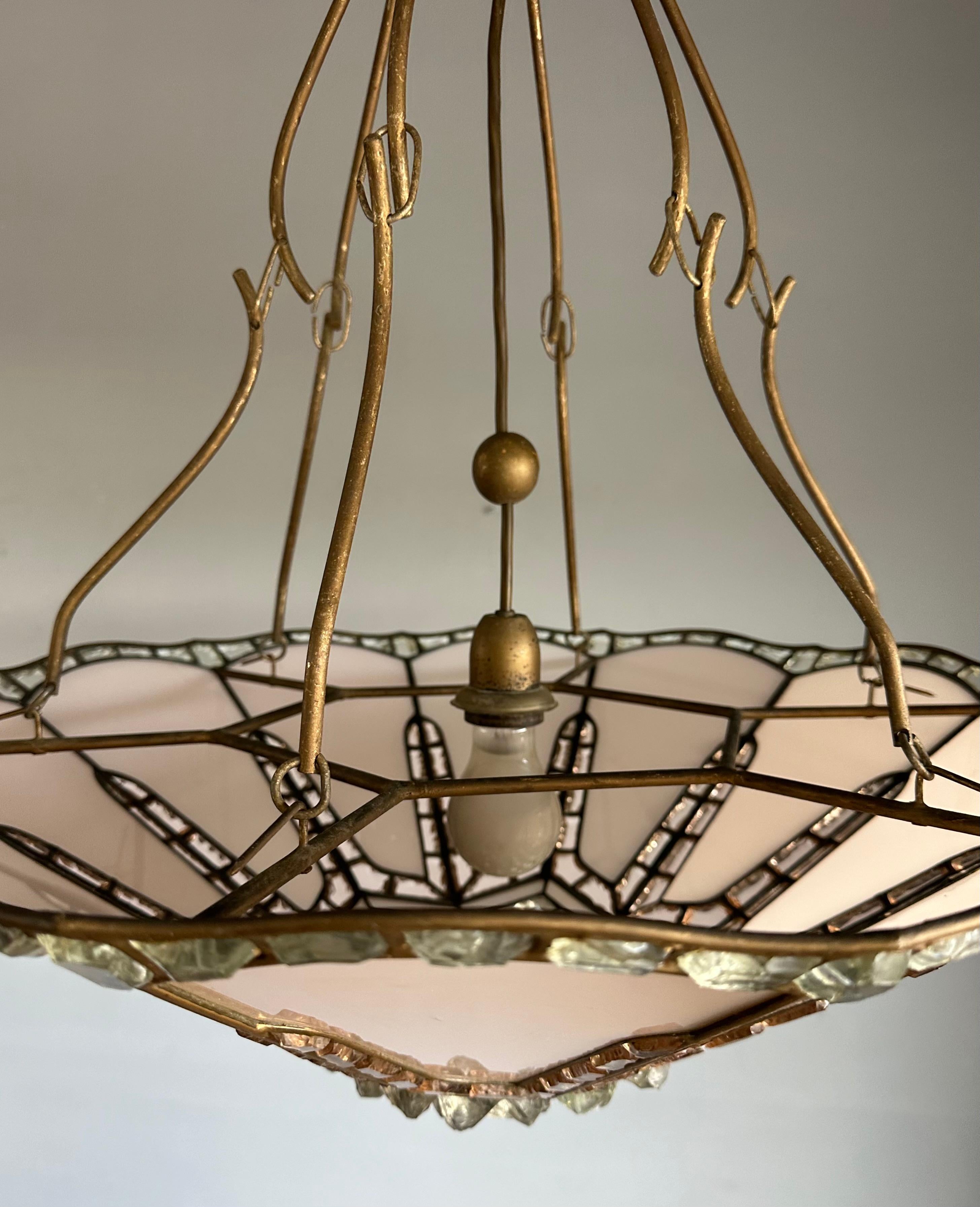 Ciondolo extra large fatto a mano in vetro opalino antico e vetro grosso di design Tiffany in vendita 2