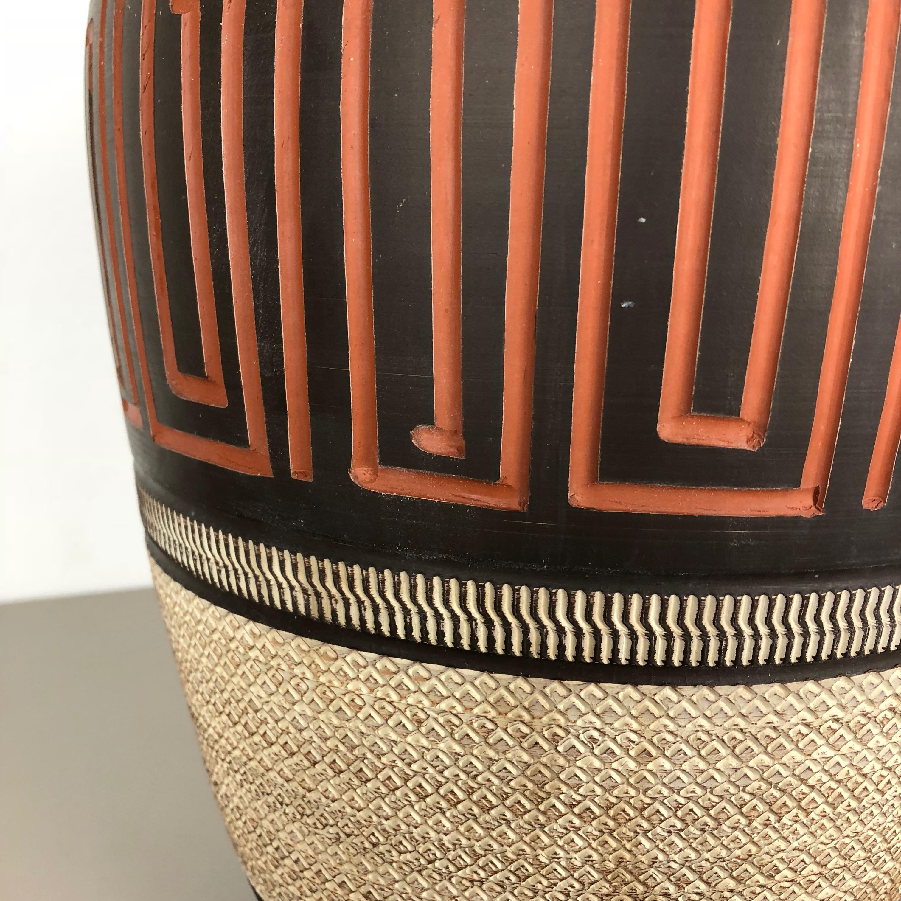 extra large pottery vase
