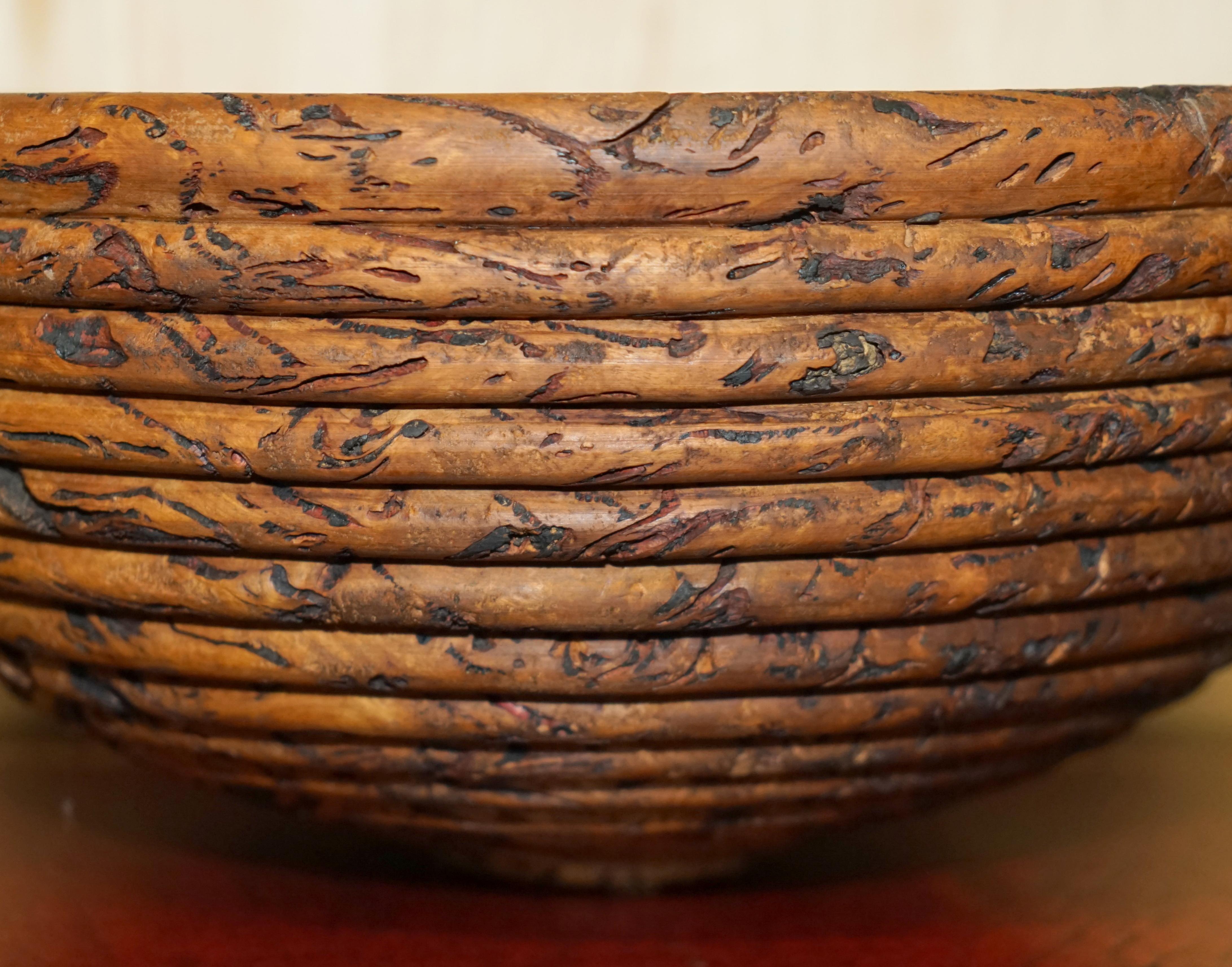 English EXTRA LARGE HEAVILY BURRED EUCALYPTUS BOWL SIGNED B MOSS FOR FRUiT ETC MUST SEE For Sale