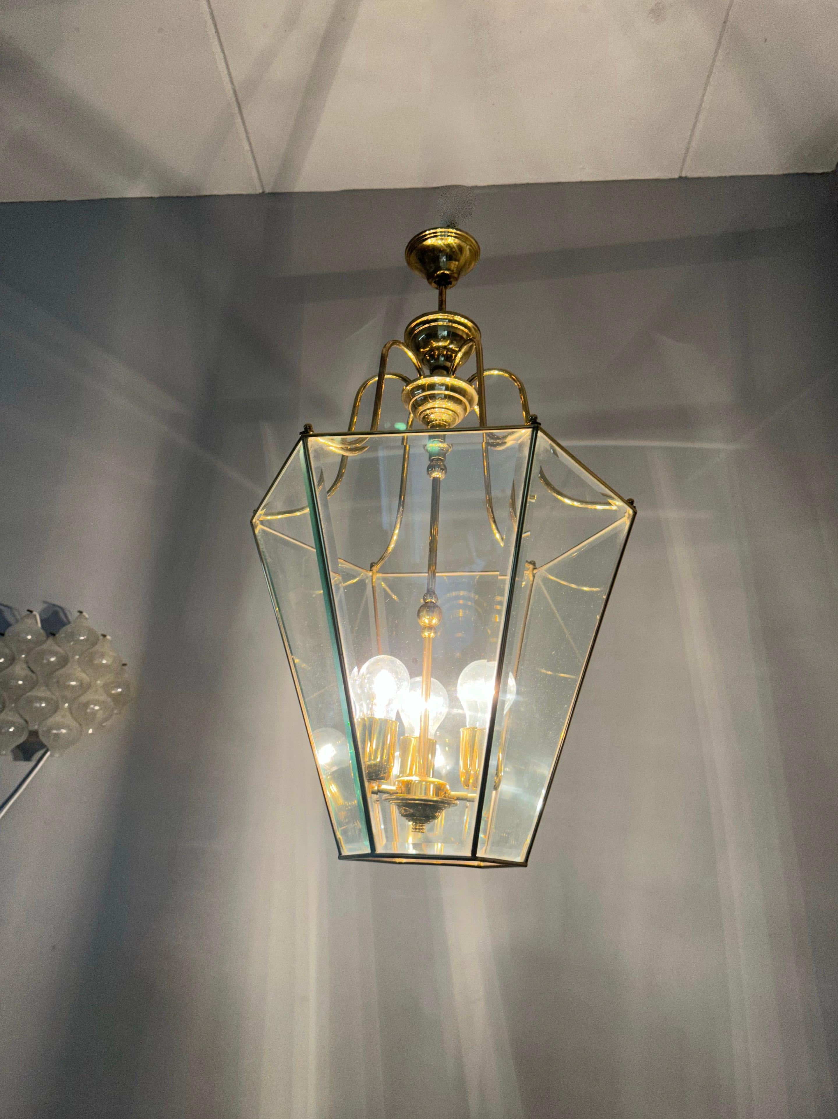 Extra Large Highly Stylish Brass and Beveled Glass Pendant Light Ceiling Lantern In Excellent Condition For Sale In Lisse, NL