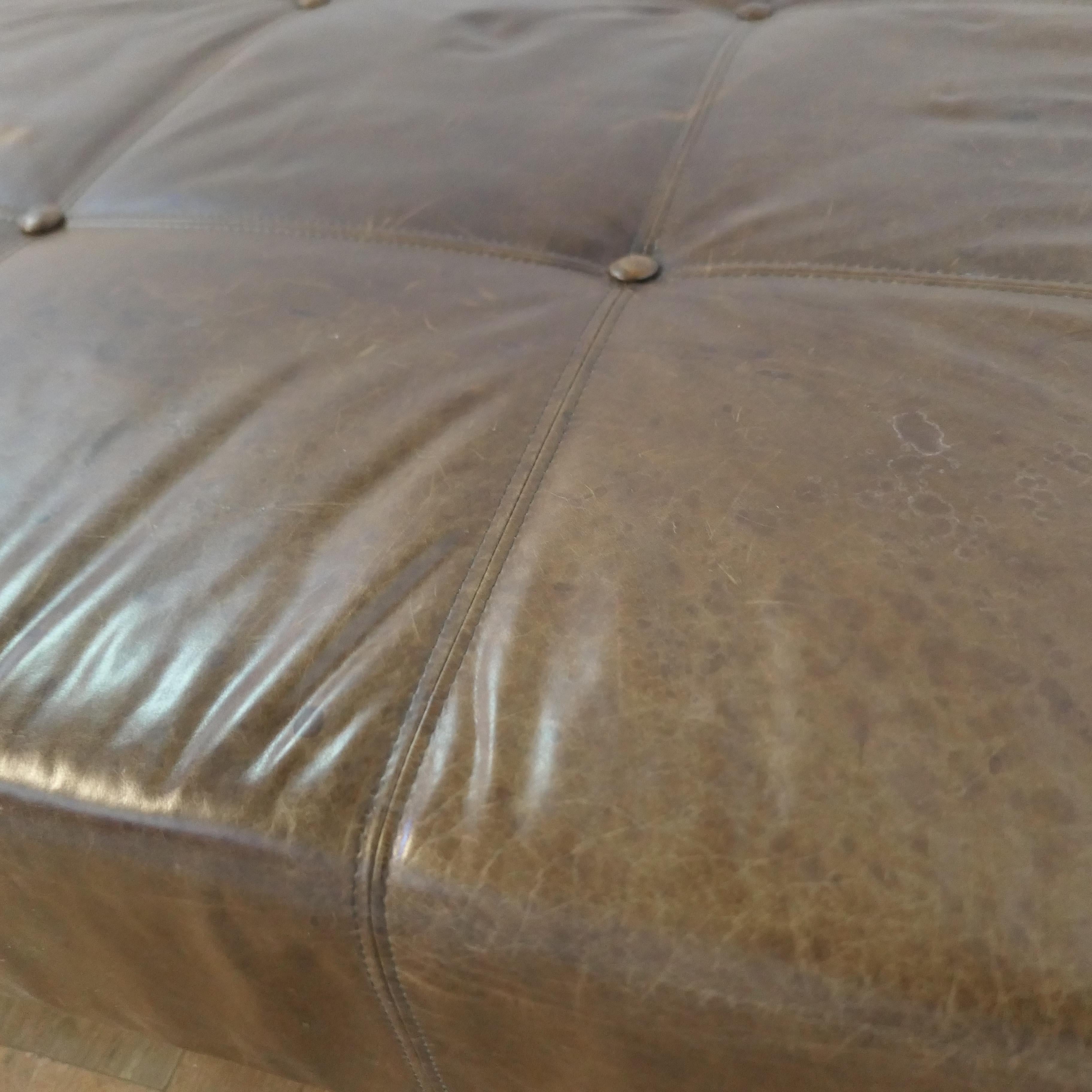 Extra Large Leather Chesterfield Ottoman Seat or Centre Coffee Table   This is a In Good Condition For Sale In Chillerton, Isle of Wight