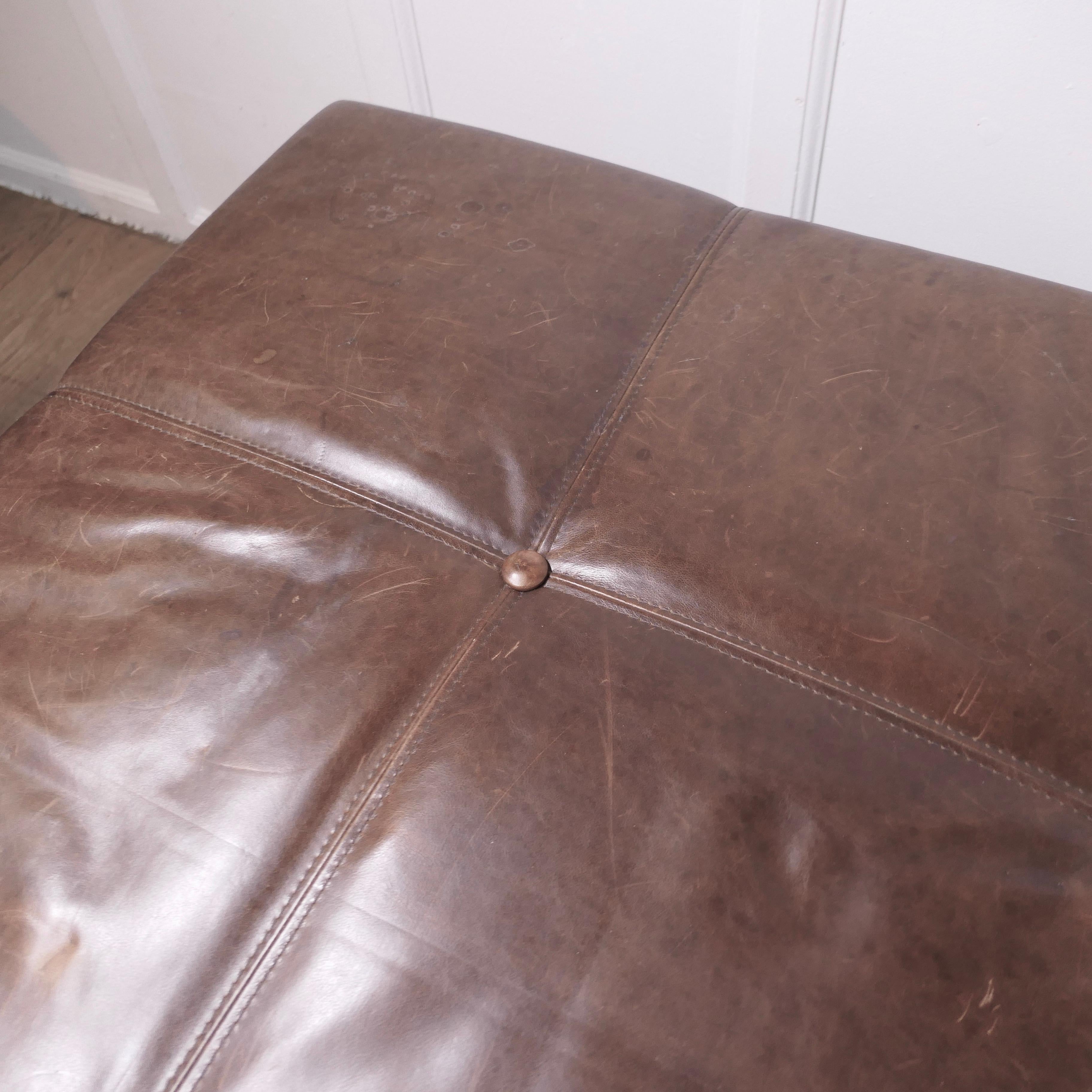 Extra Large Leather Chesterfield Ottoman Seat or Centre Coffee Table   This is a For Sale 2