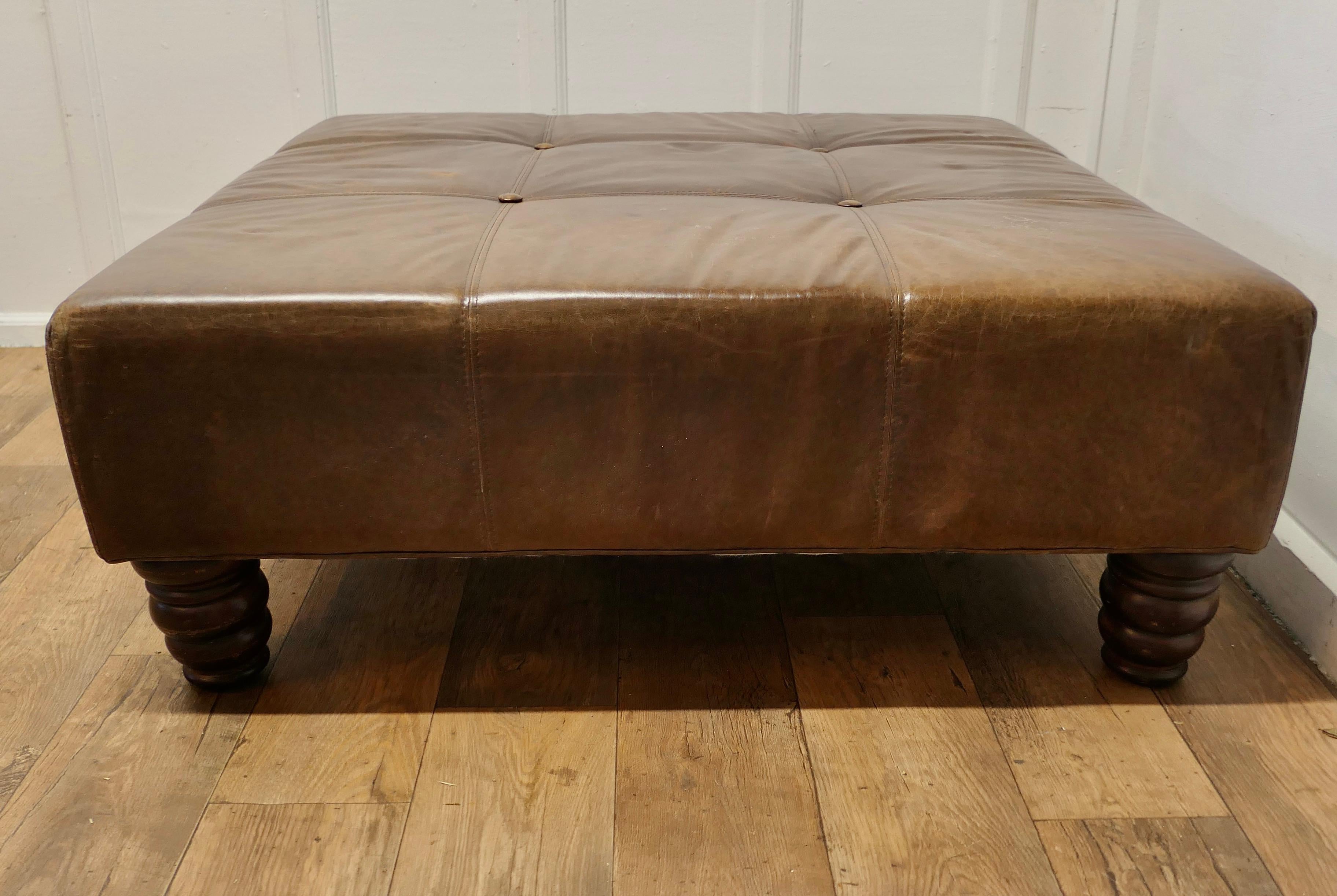Extra Large Leather Chesterfield Ottoman Seat or Centre Coffee Table   This is a For Sale 3