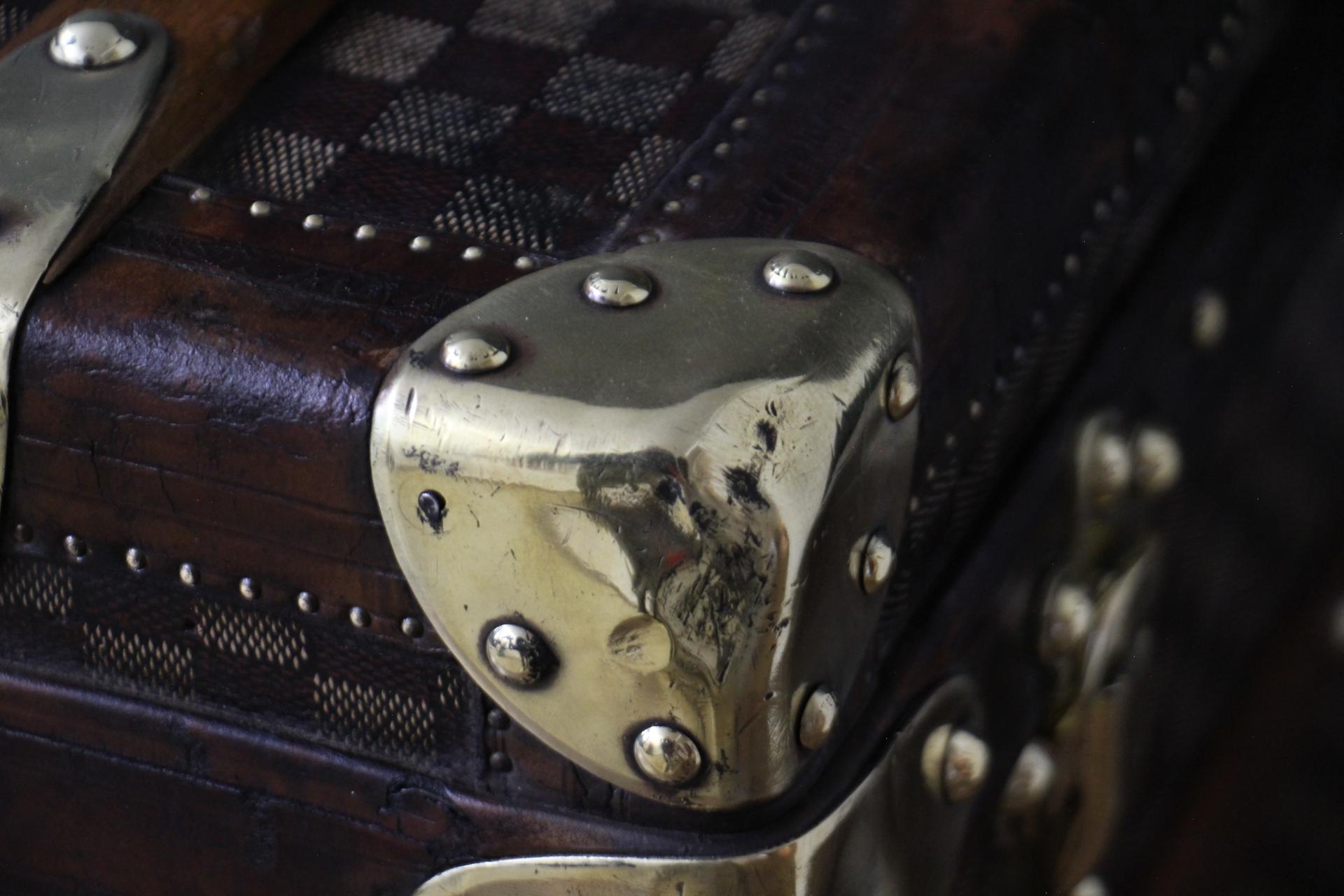 Extra Large Louis Vuitton Steamer Trunk, High Vuitton Trunk in Checkers Canvas For Sale 9