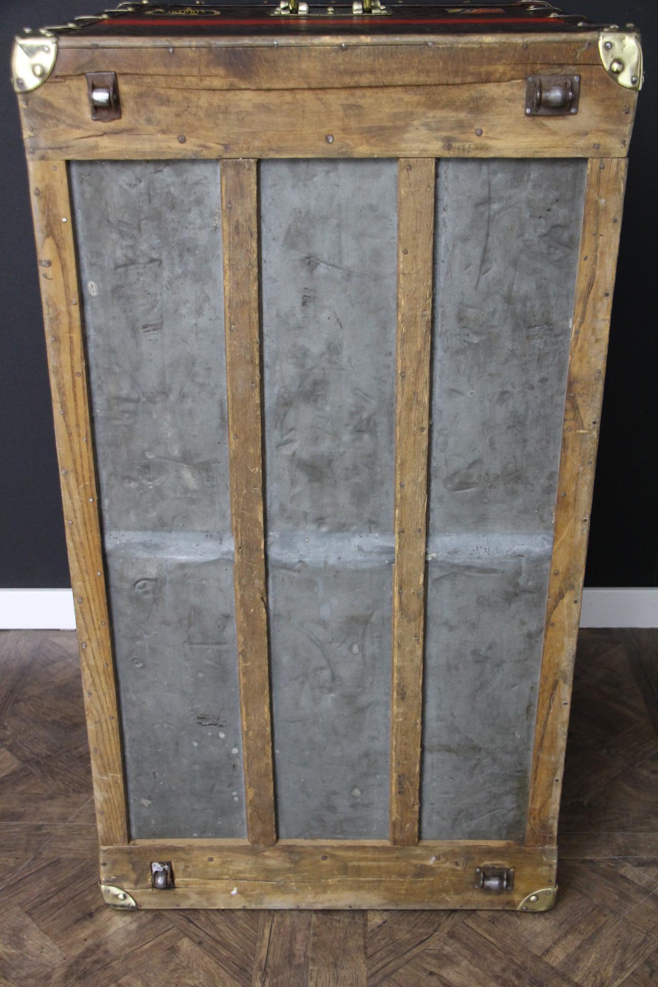 Extra Large Louis Vuitton Steamer Trunk, High Vuitton Trunk in Checkers Canvas For Sale 14