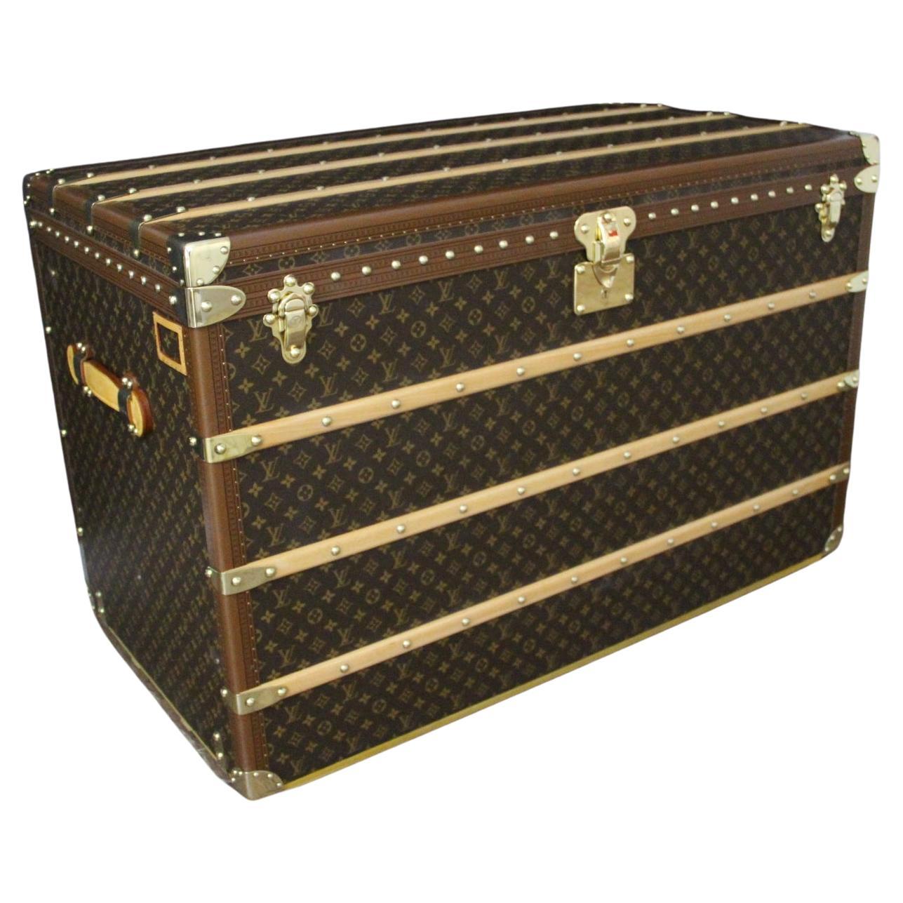 Extra Large Louis Vuitton Steamer Trunk, Vuitton Malle Haute 110 Trunk