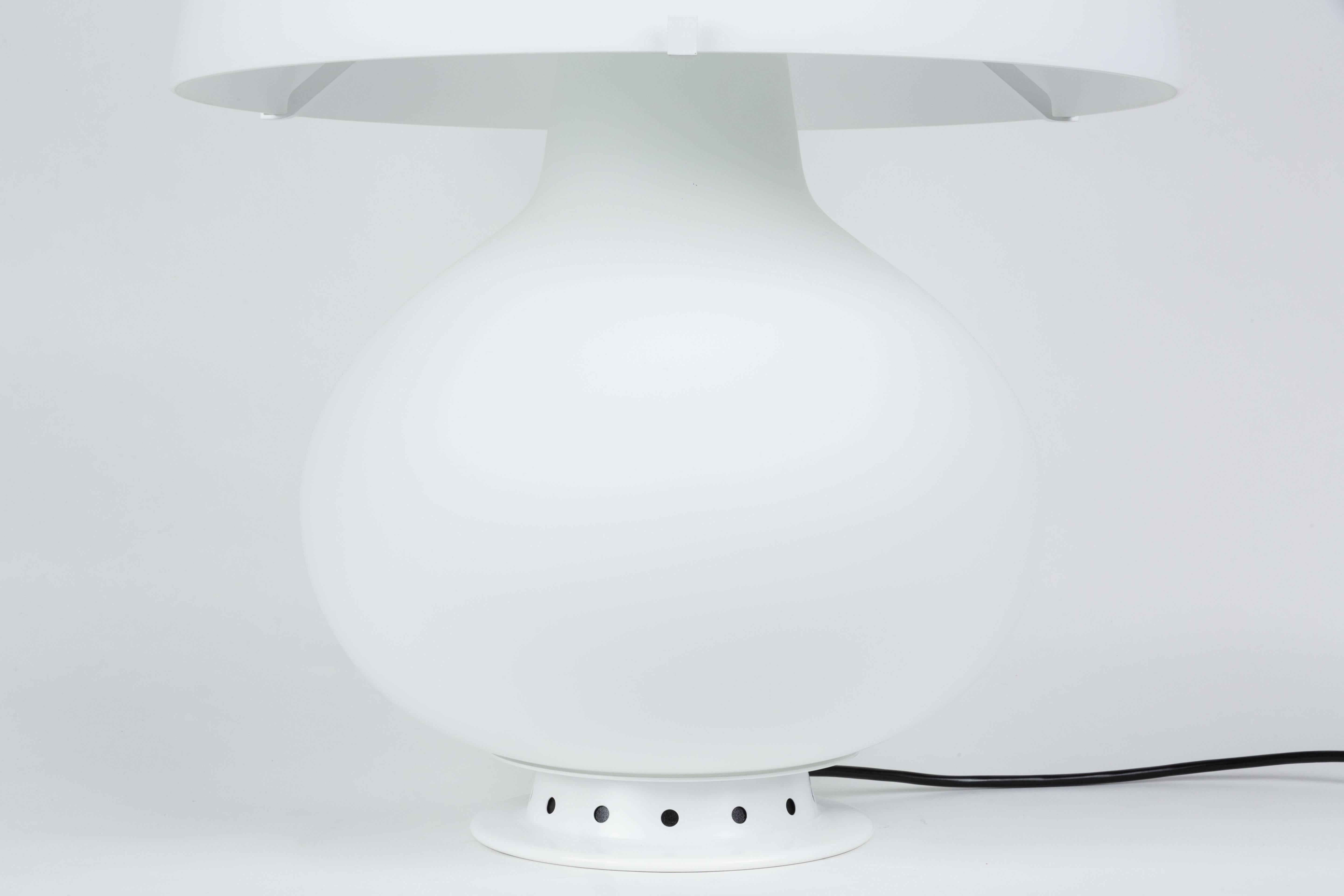 Large Max Ingrand Model #1853 'Fontana' Glass Table Lamp for Fontana Arte 2
