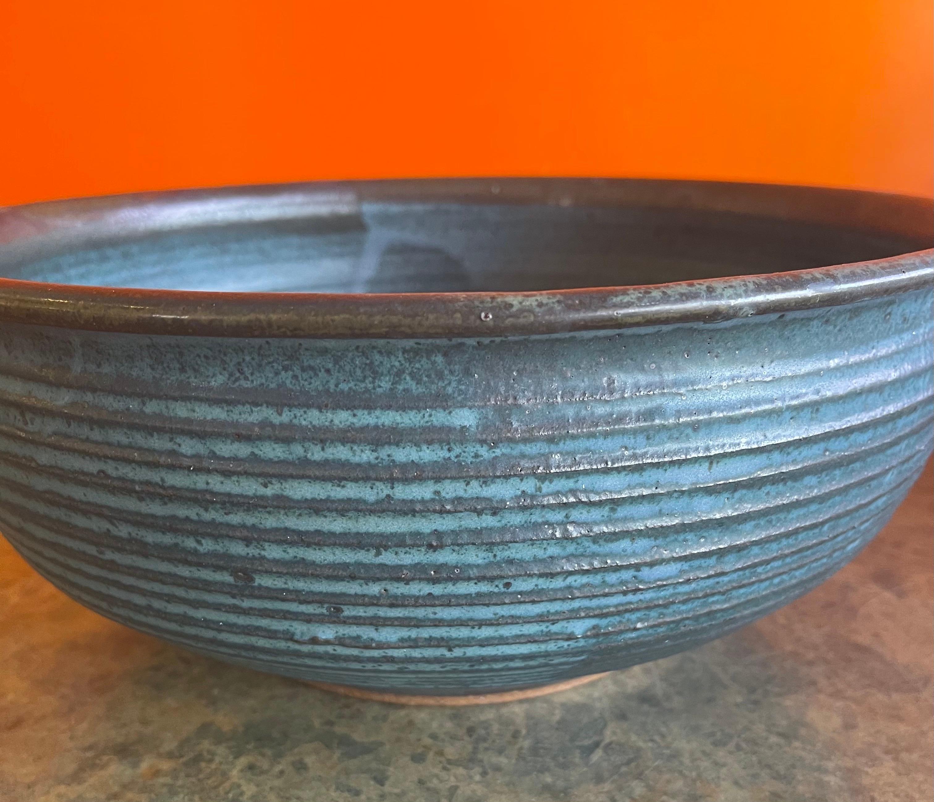 Extra Large Mesa Blue Stoneware Studio Pottery Bowl by William Wyman In Good Condition In San Diego, CA