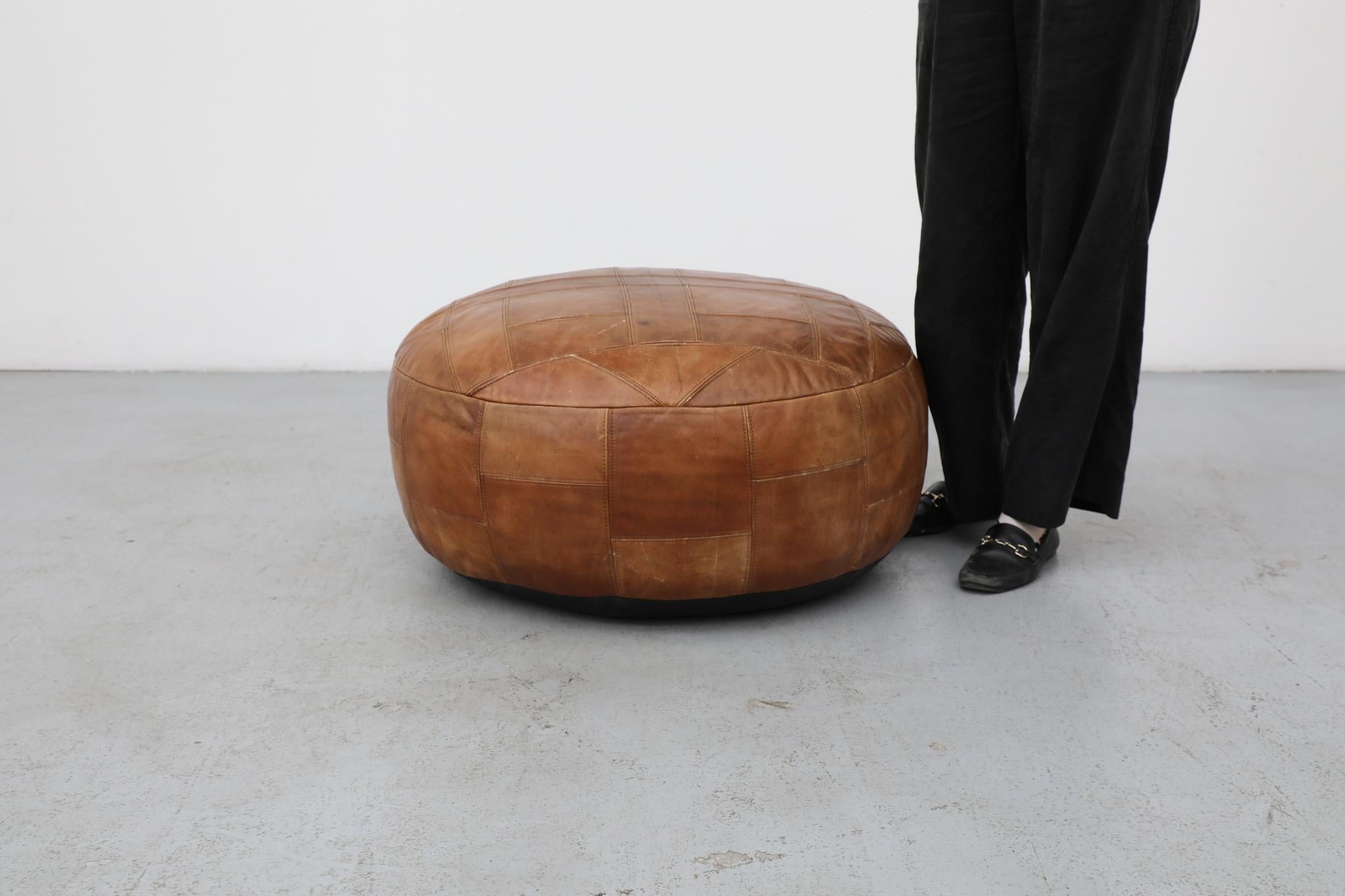 Extra Large Mid-Century De Sede Style Leather Patchwork Ottoman Bon état - En vente à Los Angeles, CA